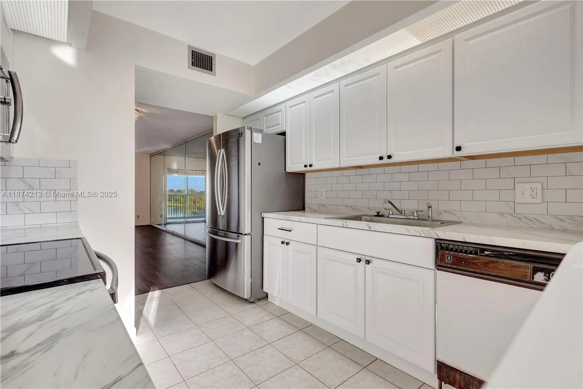 Property Slideshow image 11 of 40 | 13001 sw 11th ct a401, Pembroke Pines, FL, 33027