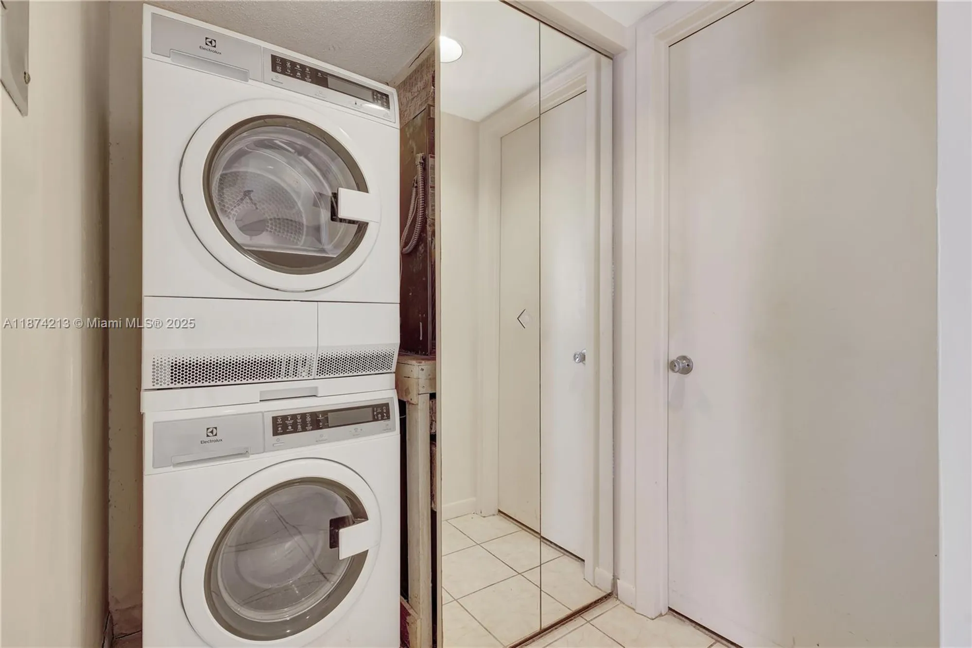 Property Slideshow image 25 of 40 | 13001 sw 11th ct a401, Pembroke Pines, FL, 33027