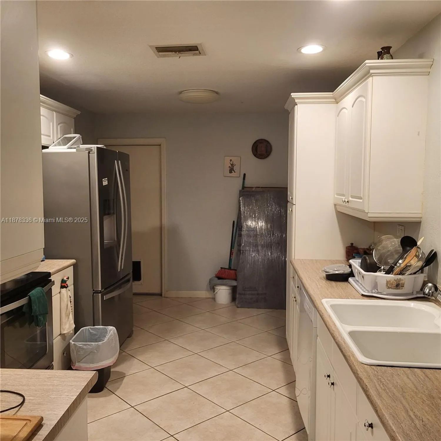 Property Slideshow image 6 of 10 | 1600 nw 68th ter, Margate, FL, 33063