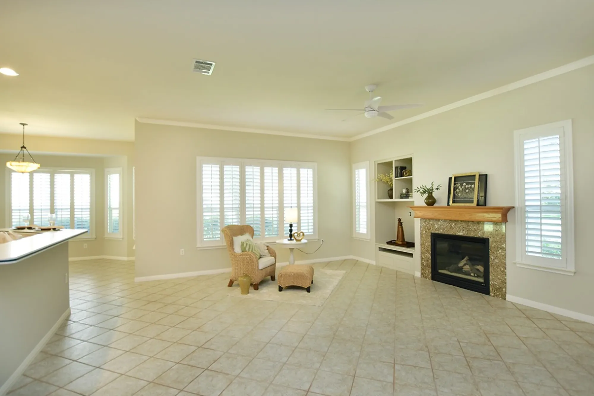 Property Slideshow image 10 of 32 | 140 lantana dr, Georgetown, TX, 78633