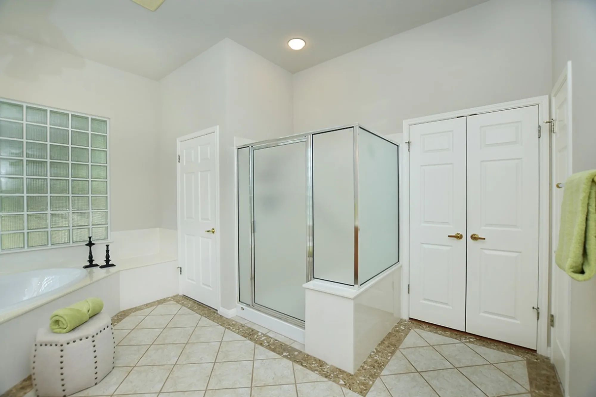 Property Slideshow image 24 of 32 | 140 lantana dr, Georgetown, TX, 78633