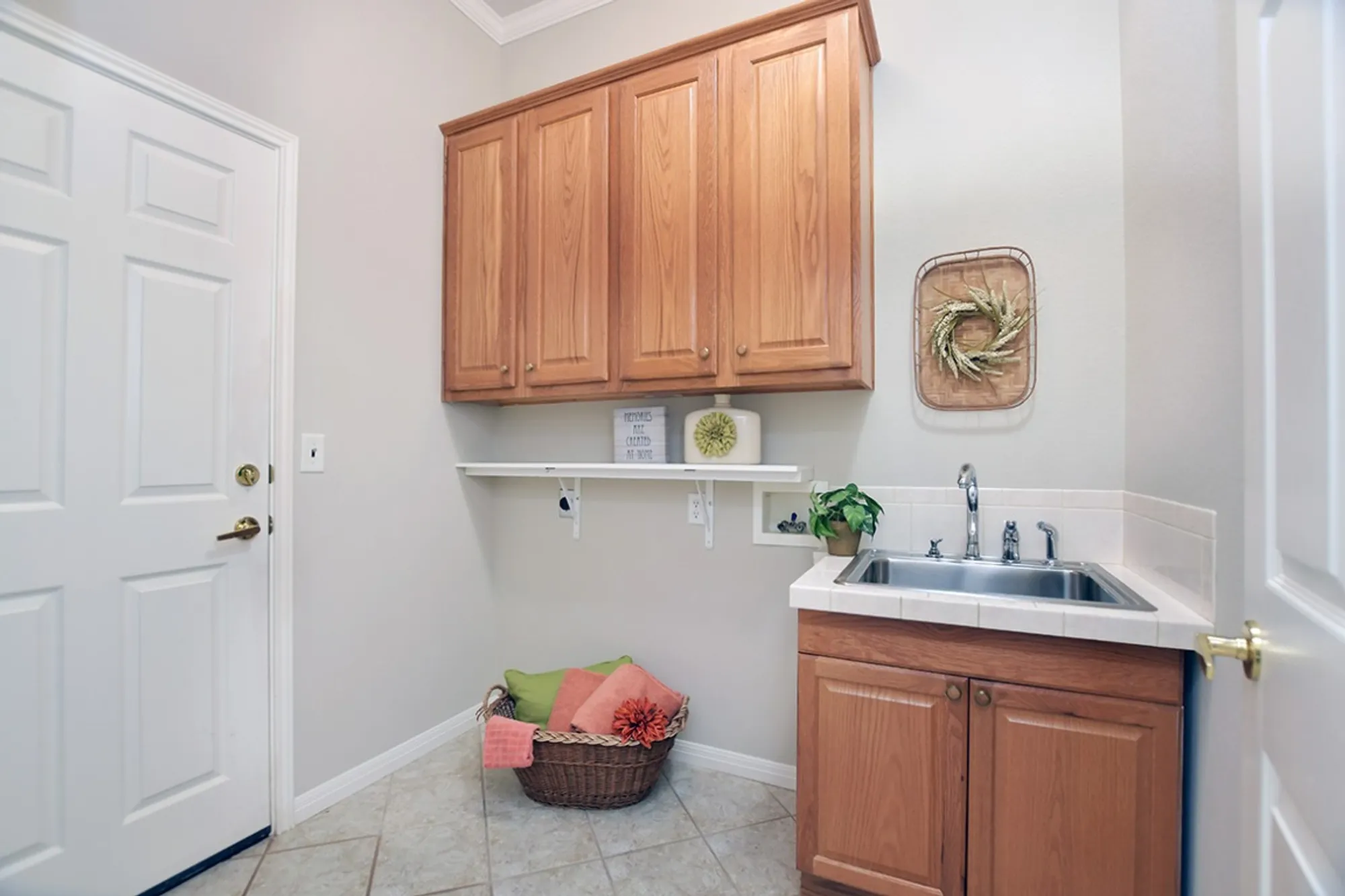 Property Slideshow image 29 of 32 | 140 lantana dr, Georgetown, TX, 78633