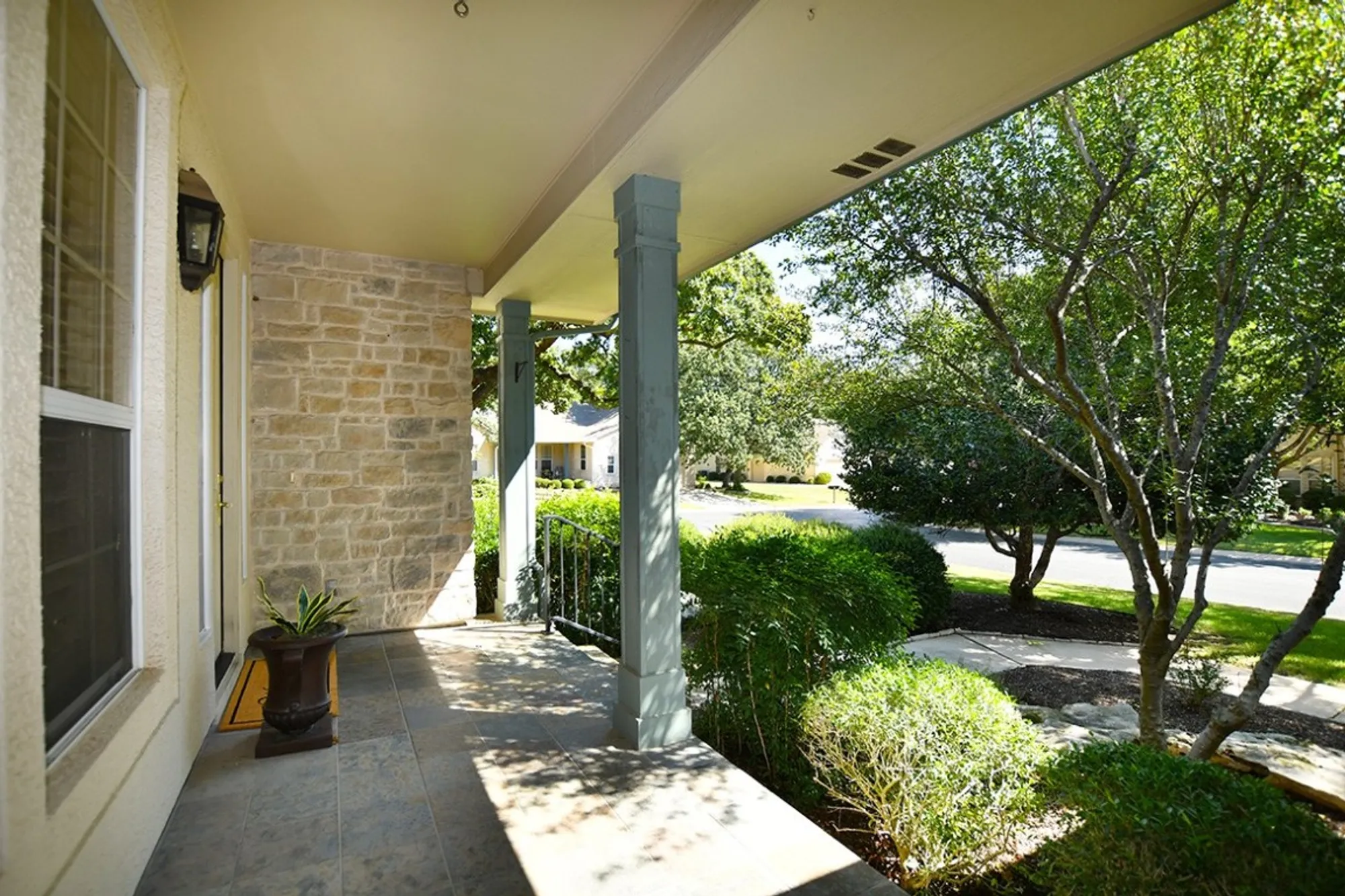 Property Slideshow image 6 of 32 | 140 lantana dr, Georgetown, TX, 78633