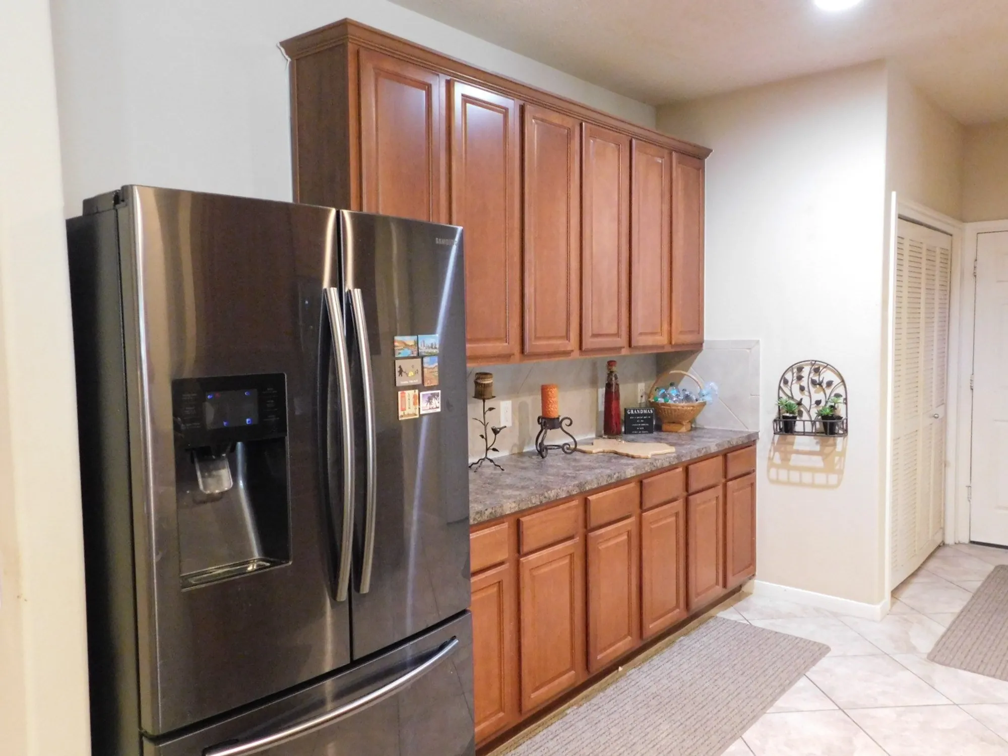 Property Slideshow image 8 of 18 | 50 abercrombie pl, Conroe, TX, 77384