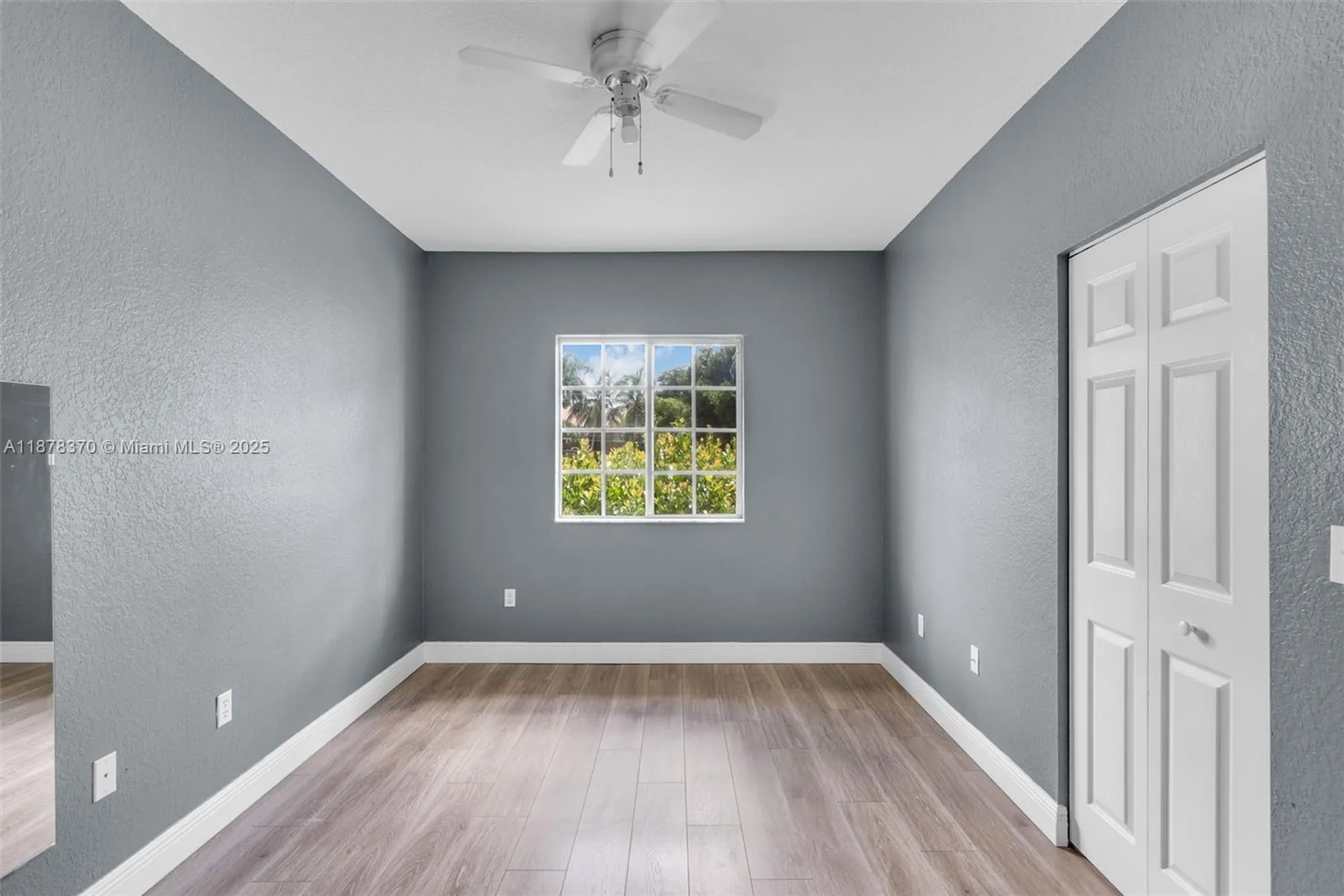 Property Slideshow image 14 of 31 | 7818 catalina cir, Tamarac, FL, 33321