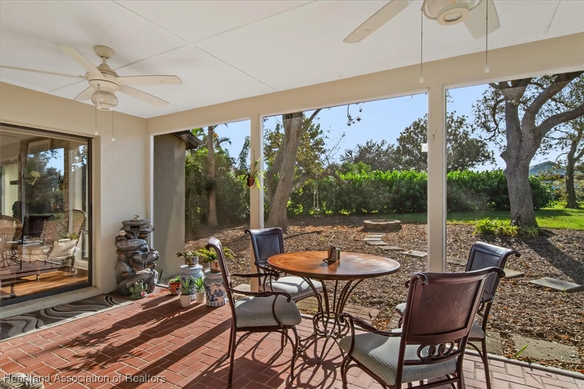 Property Slideshow image 14 of 48 | 112 tomoka blvd, Lake Placid, FL, 33852