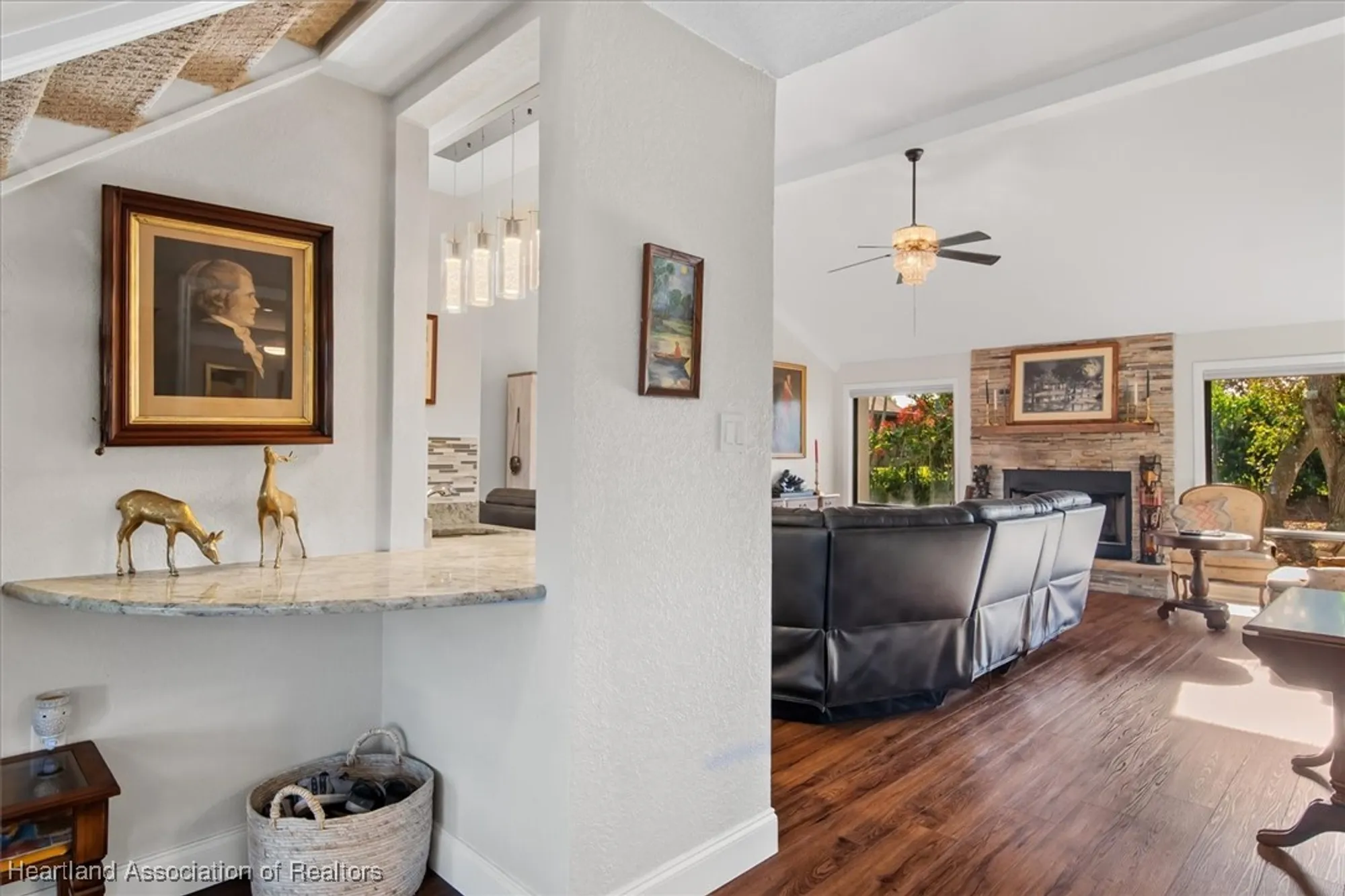 Property Slideshow image 7 of 48 | 112 tomoka blvd, Lake Placid, FL, 33852
