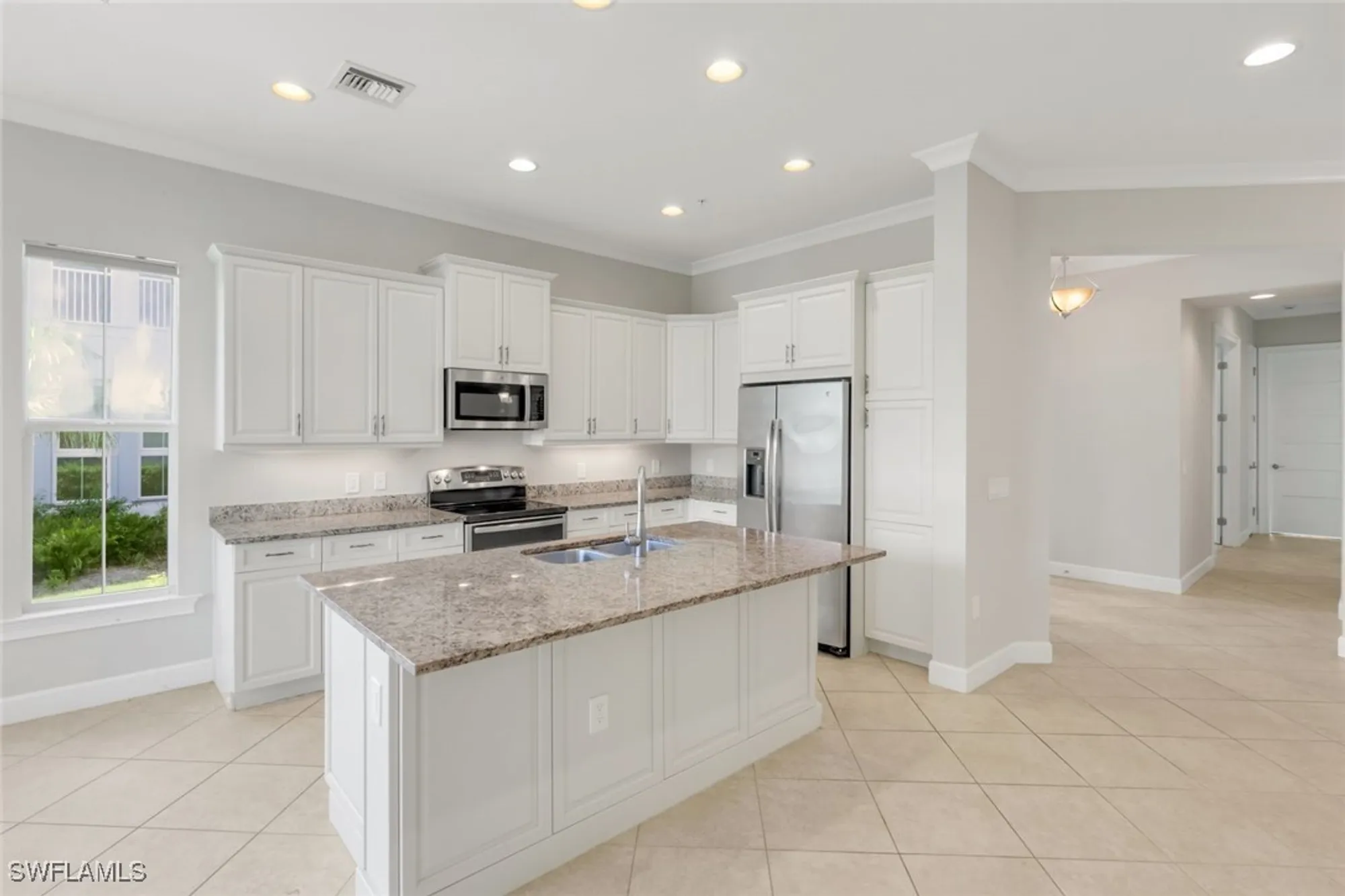Property Slideshow image 13 of 36 | 6573 dominica dr unit 101 5-, Naples, FL, 34113