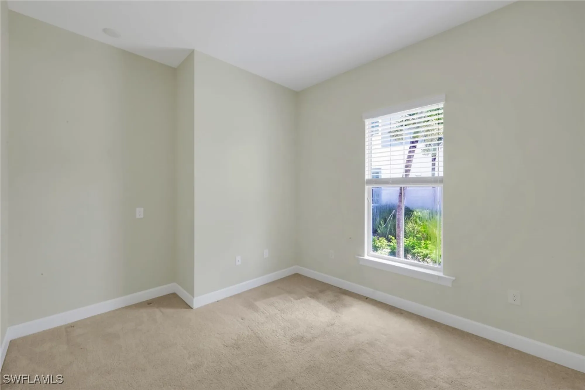 Property Slideshow image 25 of 36 | 6573 dominica dr unit 101 5-, Naples, FL, 34113