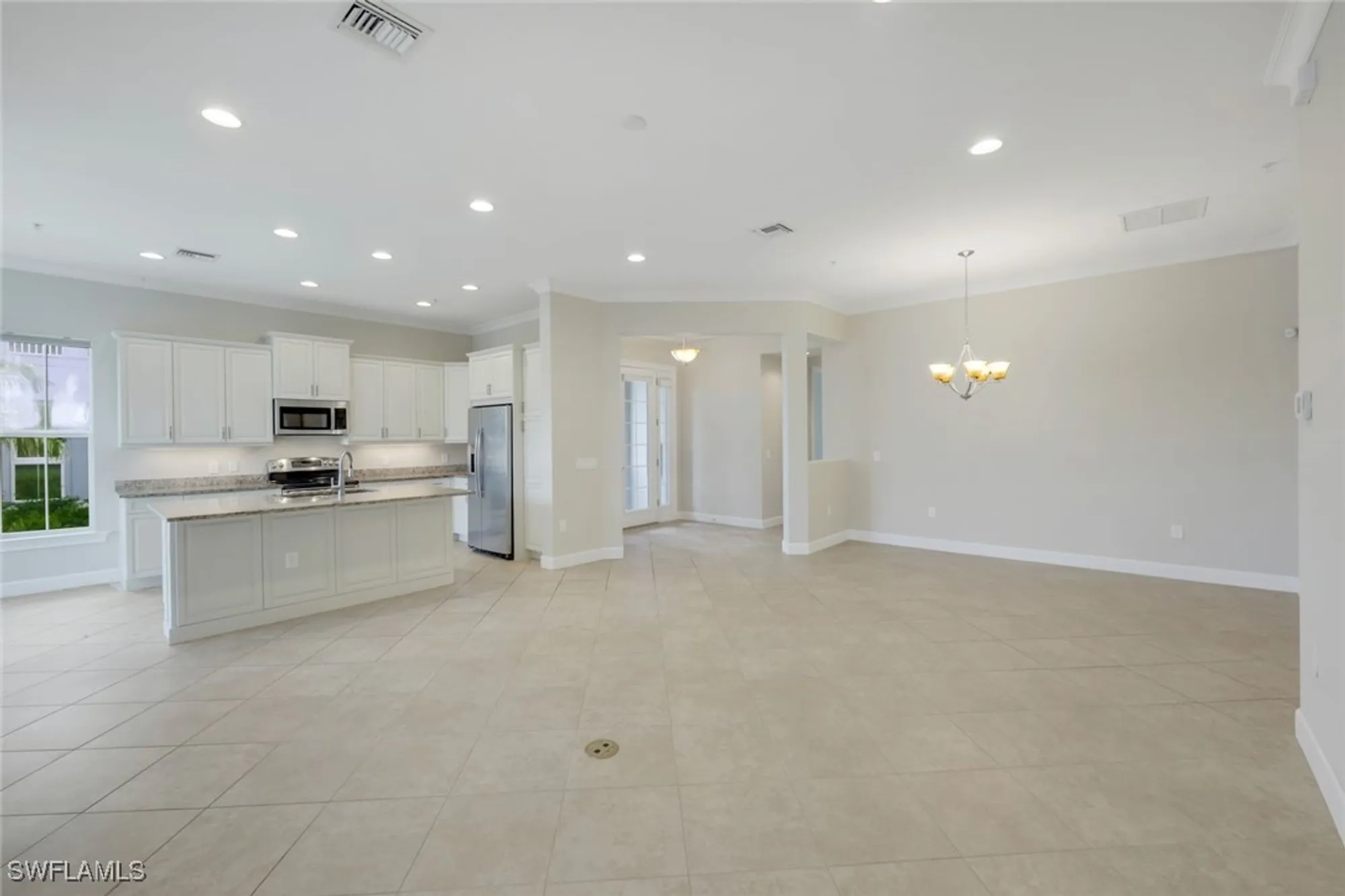 Property Slideshow image 8 of 36 | 6573 dominica dr unit 101 5-, Naples, FL, 34113