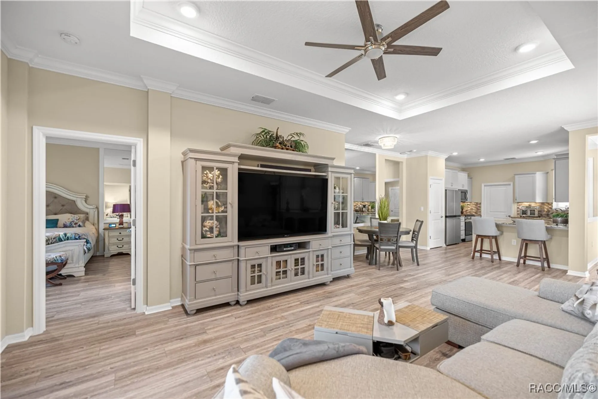 Property Slideshow image 15 of 25 | 10020 sw 96th ct, Ocala, FL, 34481