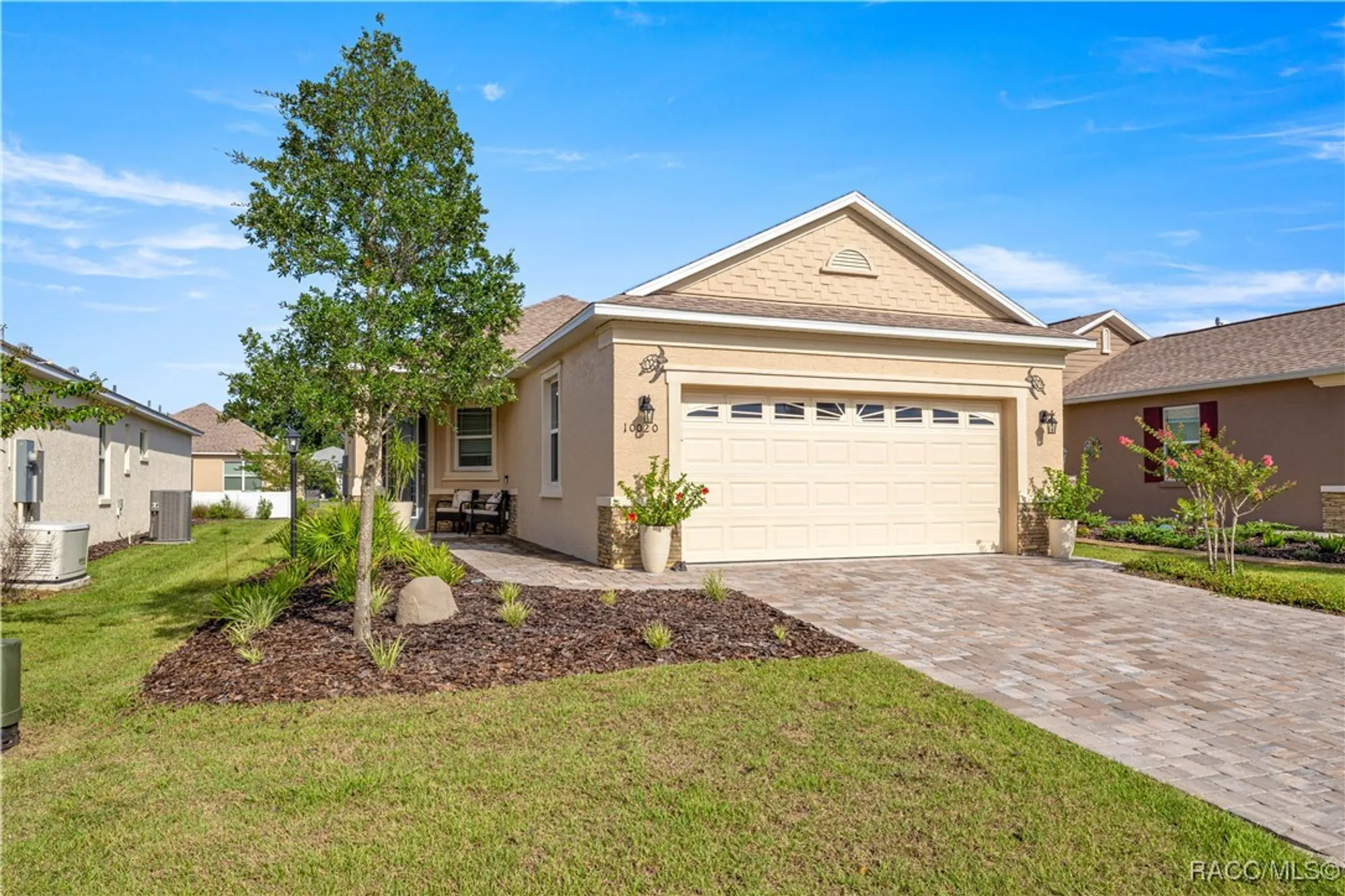 Property Slideshow image 3 of 25 | 10020 sw 96th ct, Ocala, FL, 34481