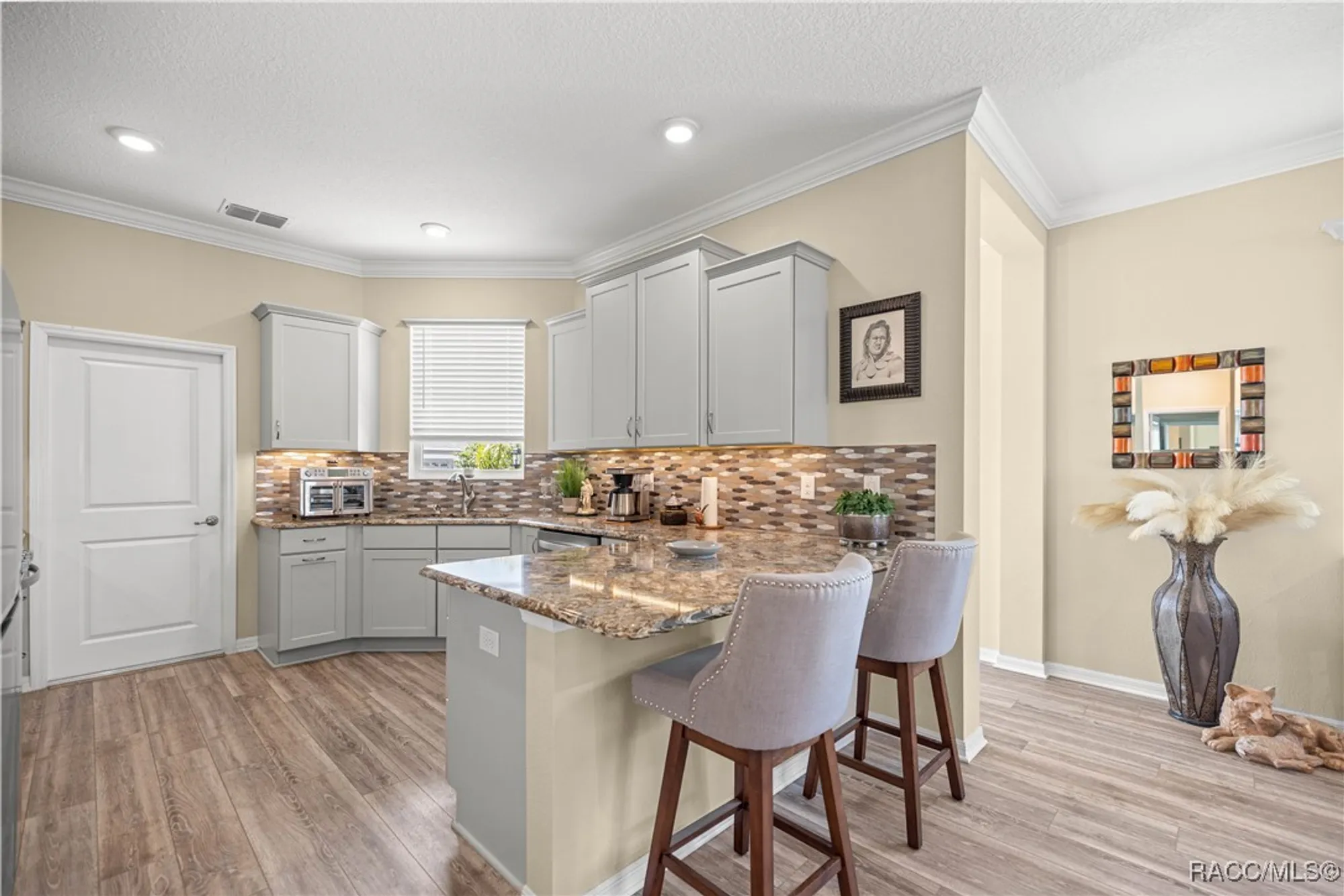 Property Slideshow image 8 of 25 | 10020 sw 96th ct, Ocala, FL, 34481