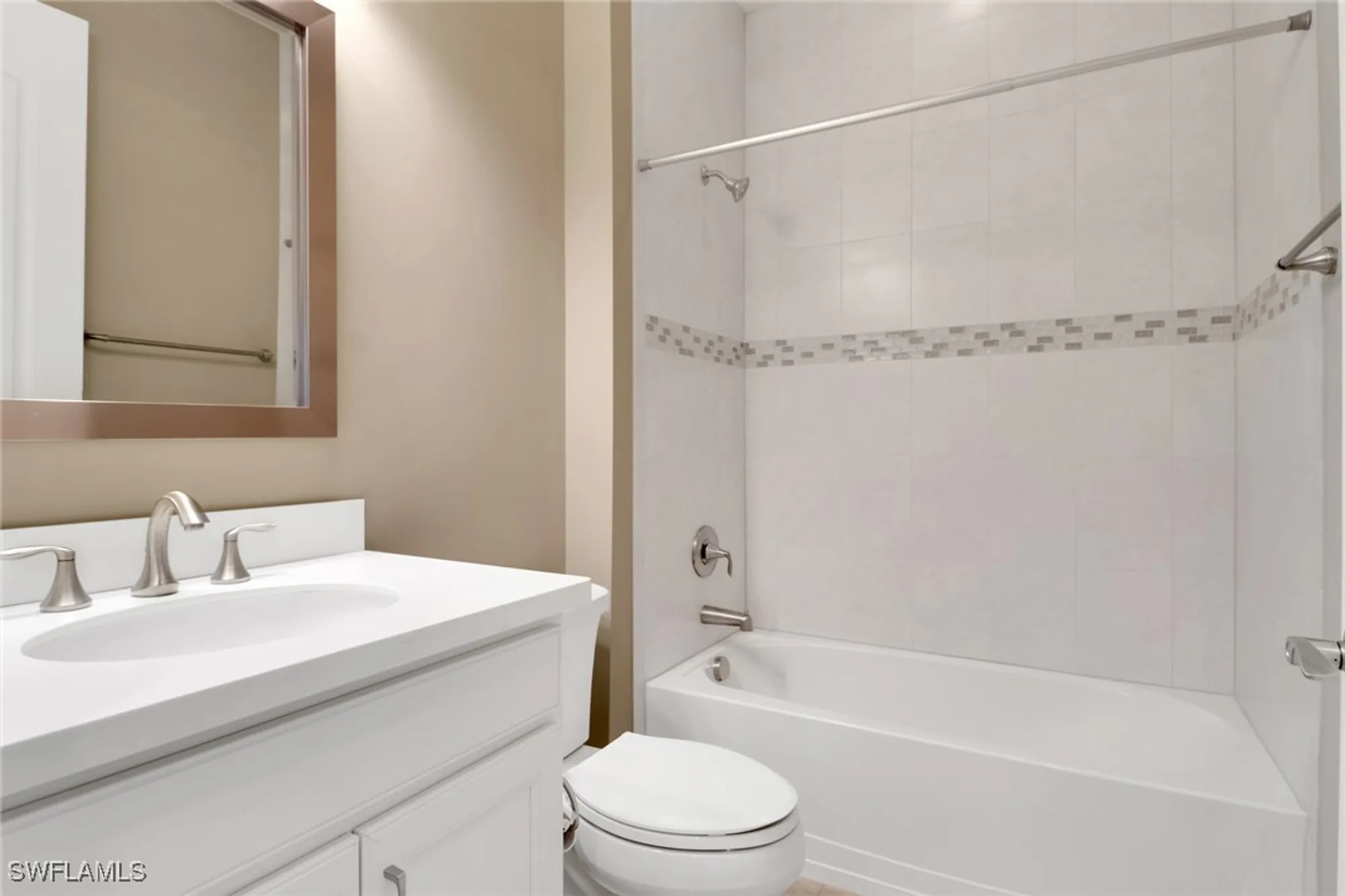 Property Slideshow image 17 of 50 | 20063 tavernier dr, Estero, FL, 33928