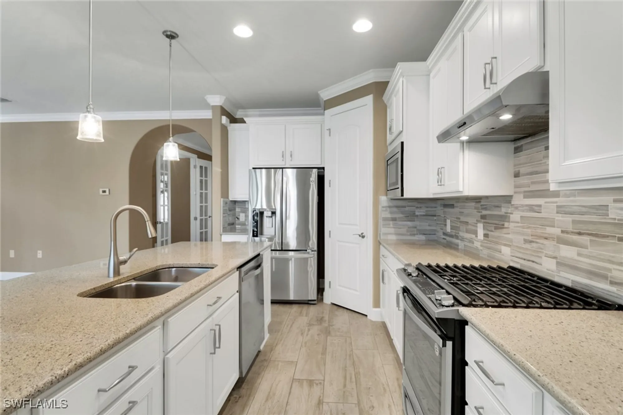 Property Slideshow image 10 of 50 | 20063 tavernier dr, Estero, FL, 33928