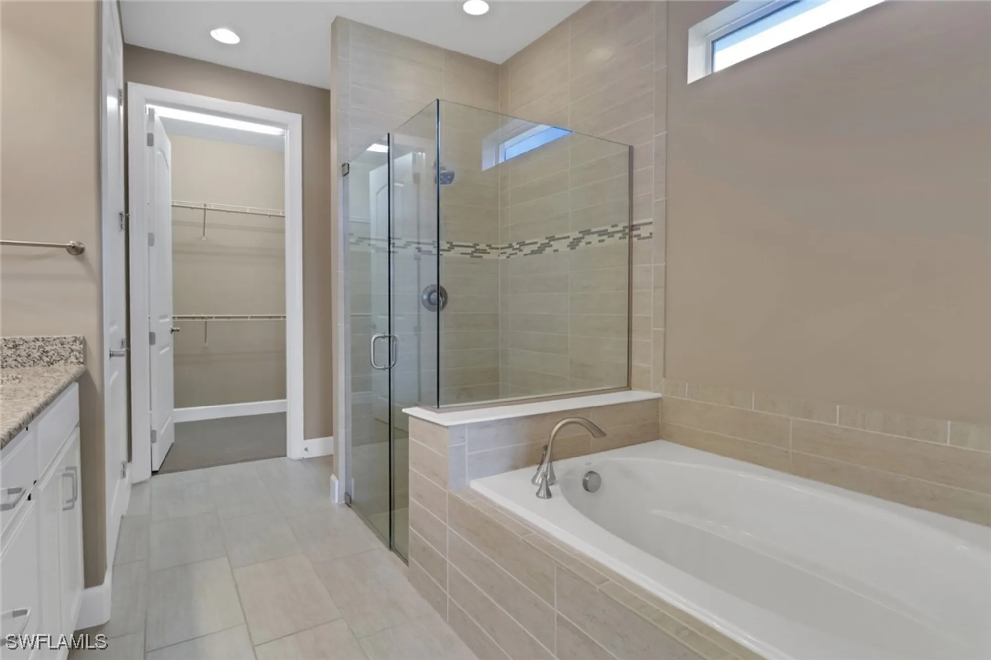 Property Slideshow image 12 of 50 | 20063 tavernier dr, Estero, FL, 33928