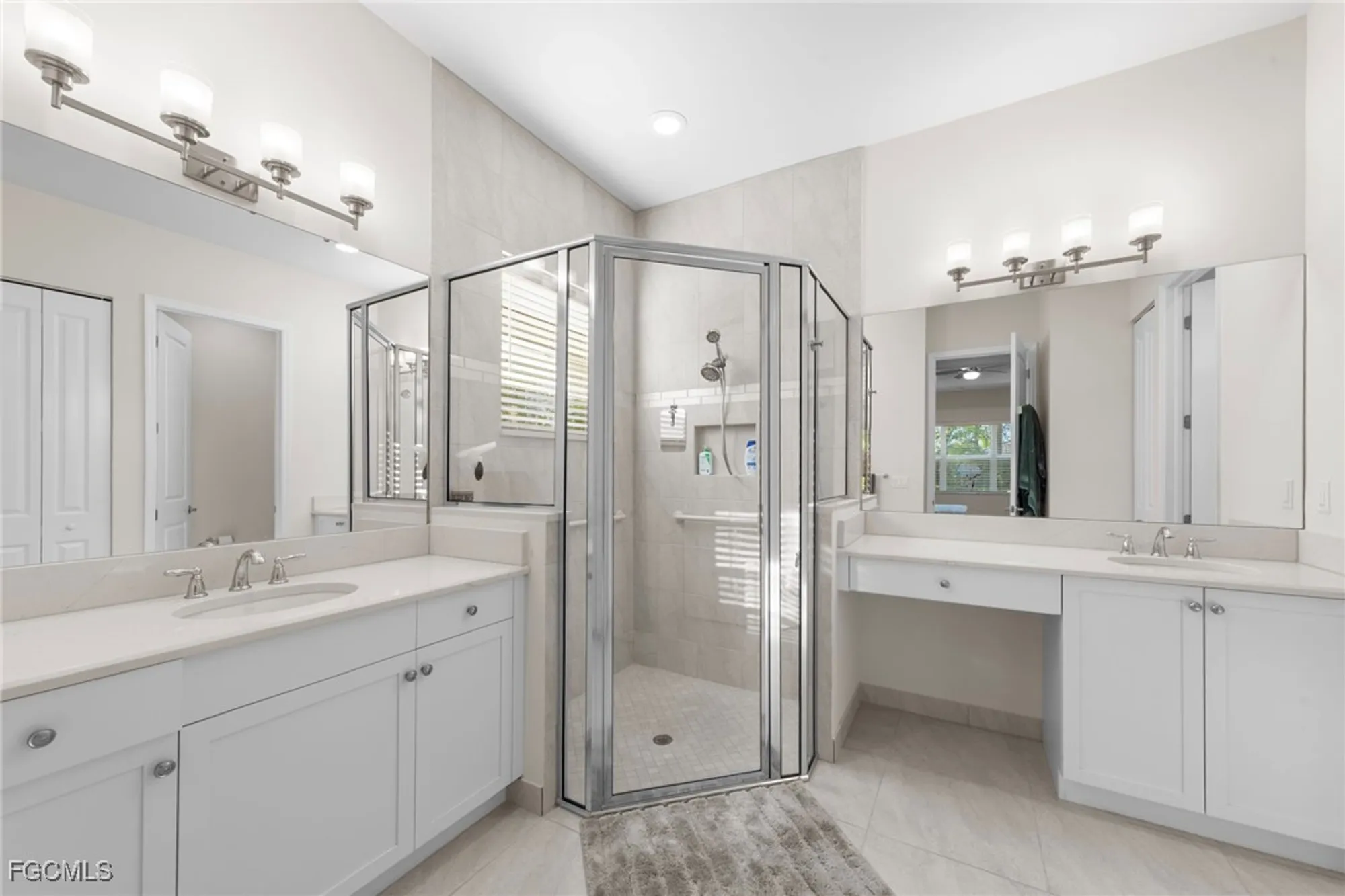 Property Slideshow image 32 of 50 | 16312 molise pl, Bonita Springs, FL, 34135