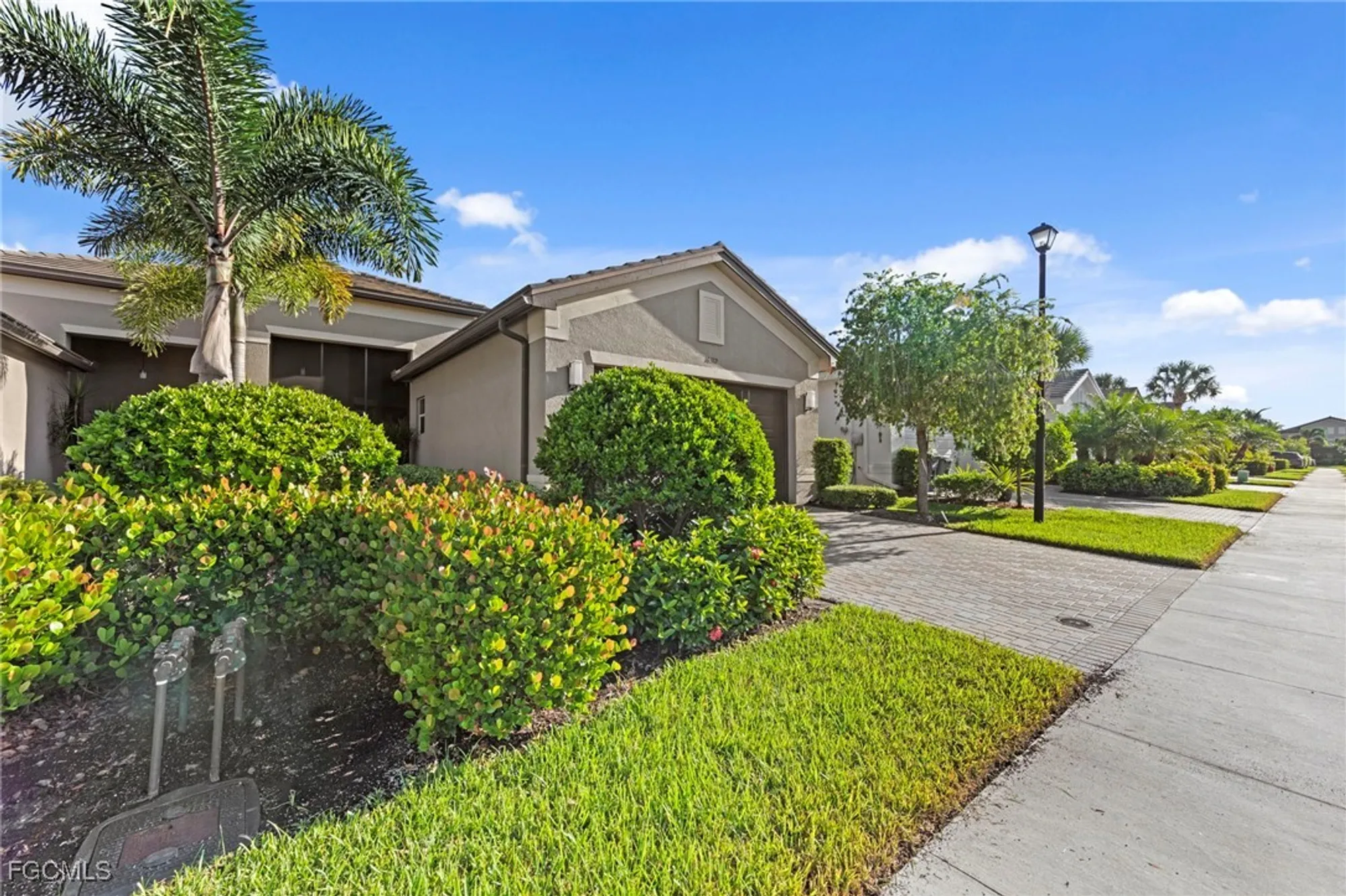 Property Slideshow image 4 of 50 | 16312 molise pl, Bonita Springs, FL, 34135