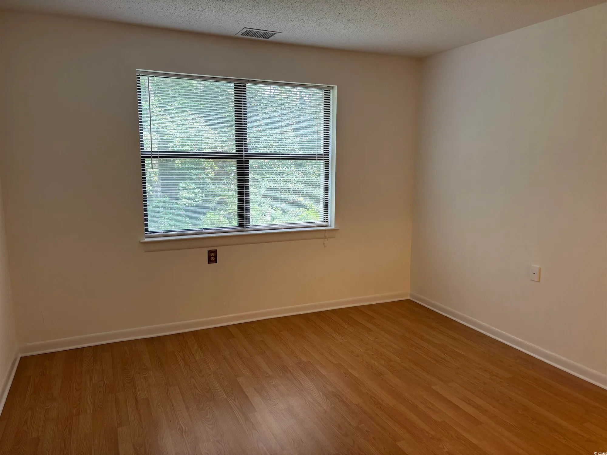 Property Slideshow image 10 of 25 | 5001 little river rd w215, Myrtle Beach, SC, 29577