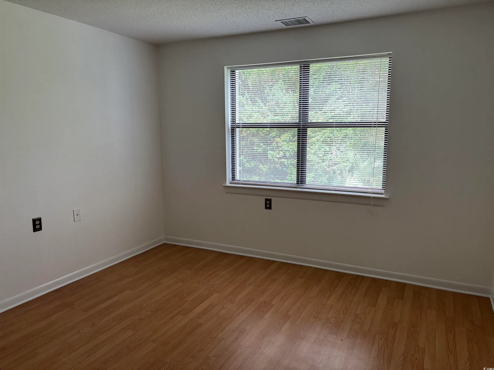 Property Slideshow image 11 of 25 | 5001 little river rd w215, Myrtle Beach, SC, 29577