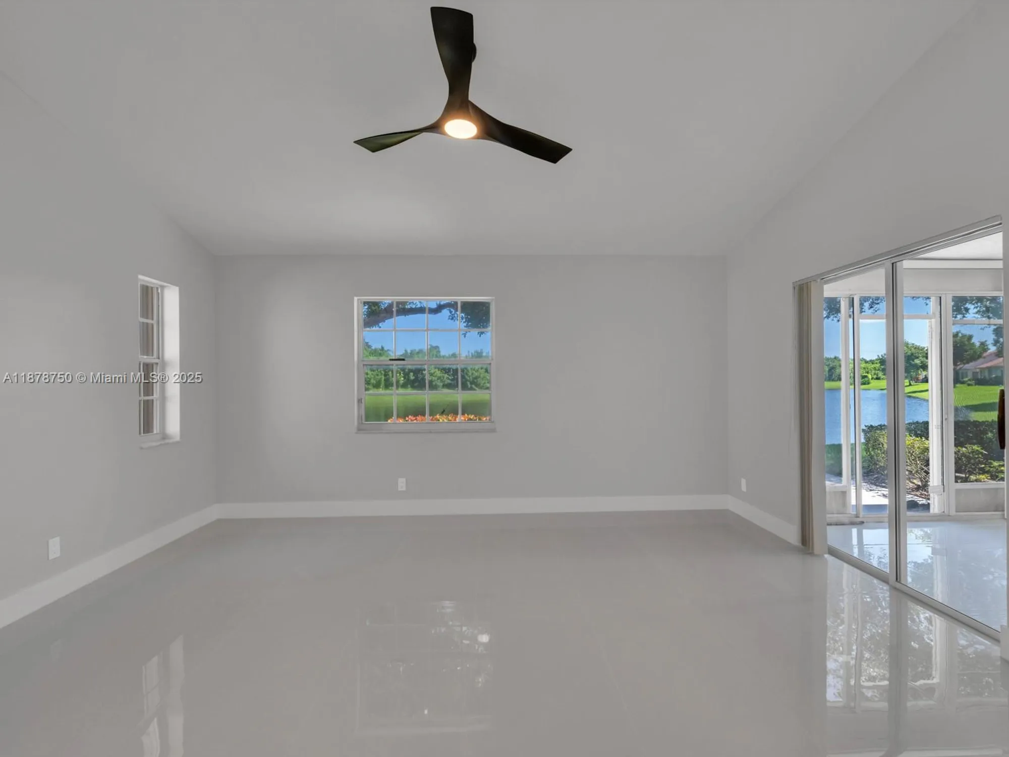 Property Slideshow image 26 of 65 | 7889 lake sands dr, Delray Beach, FL, 33446