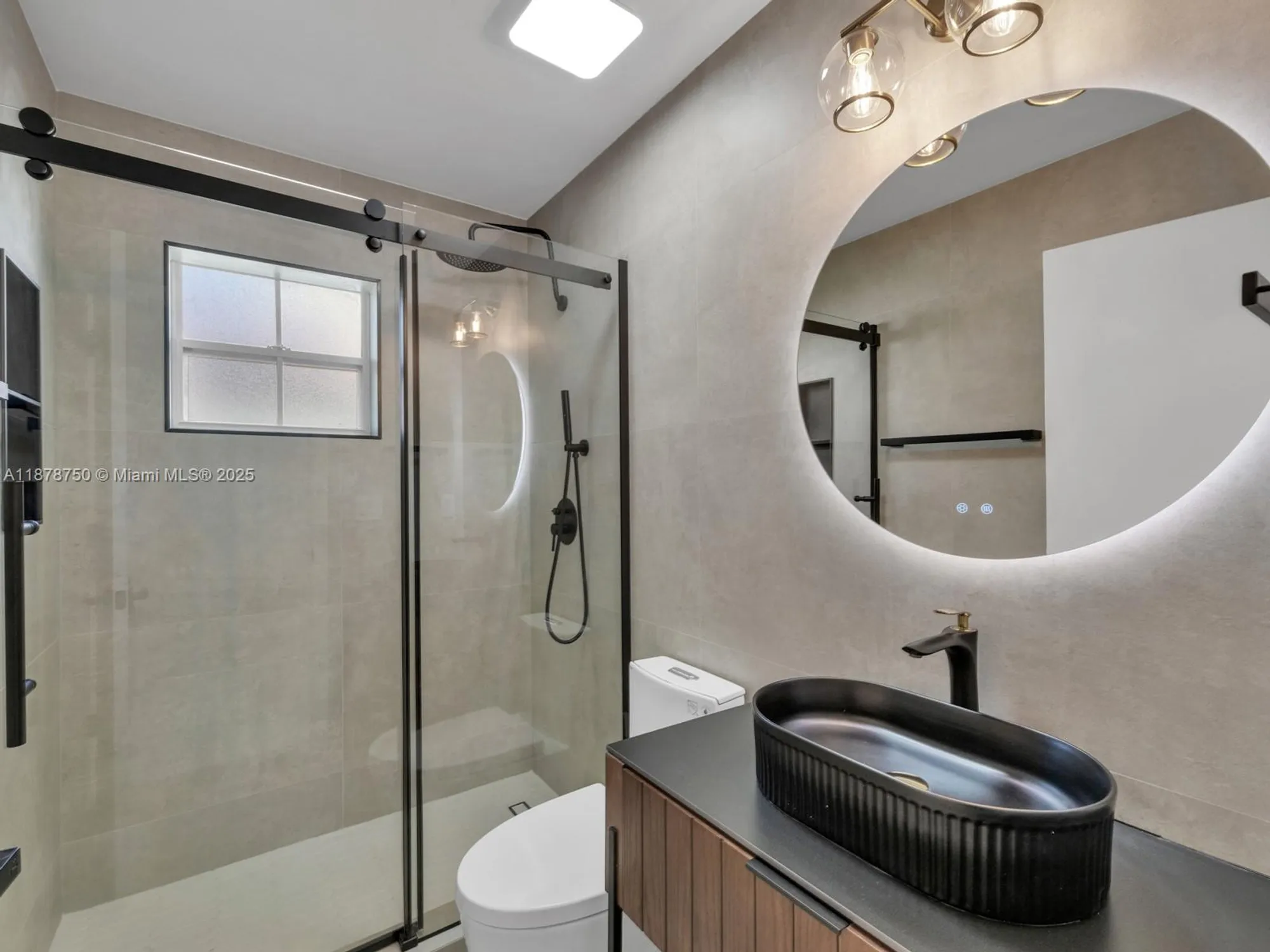 Property Slideshow image 34 of 65 | 7889 lake sands dr, Delray Beach, FL, 33446