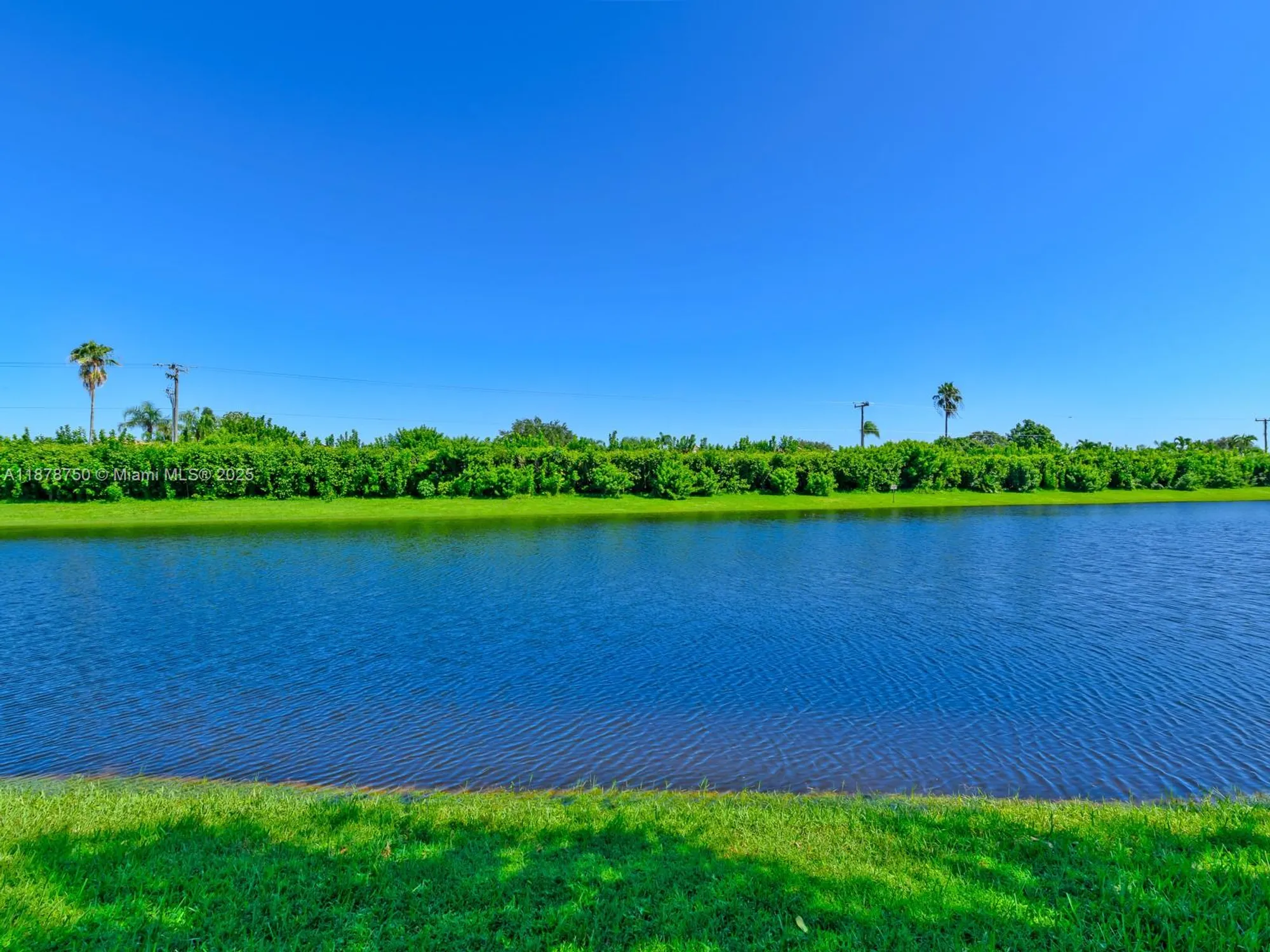 Property Slideshow image 3 of 65 | 7889 lake sands dr, Delray Beach, FL, 33446