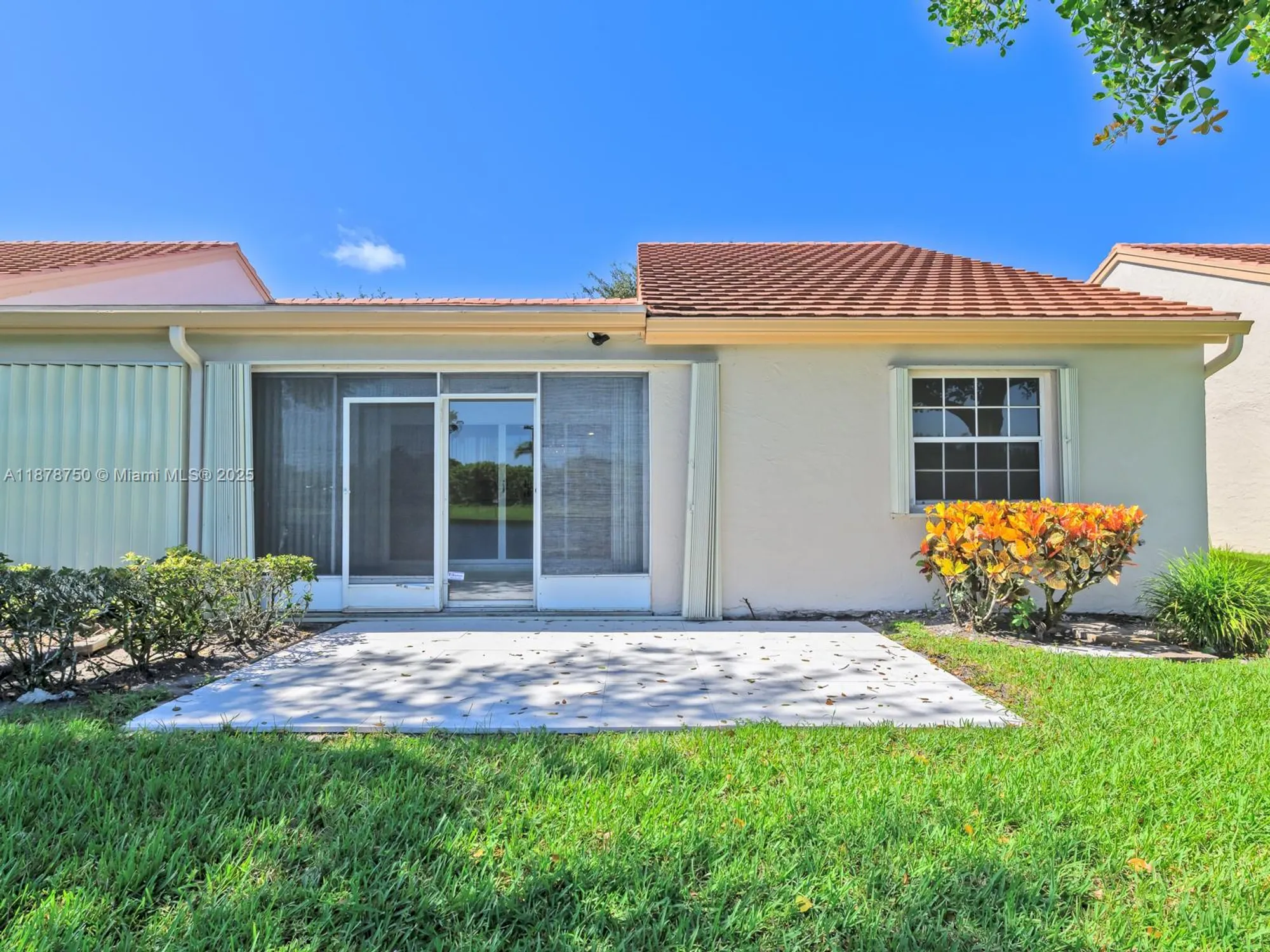 Property Slideshow image 44 of 65 | 7889 lake sands dr, Delray Beach, FL, 33446