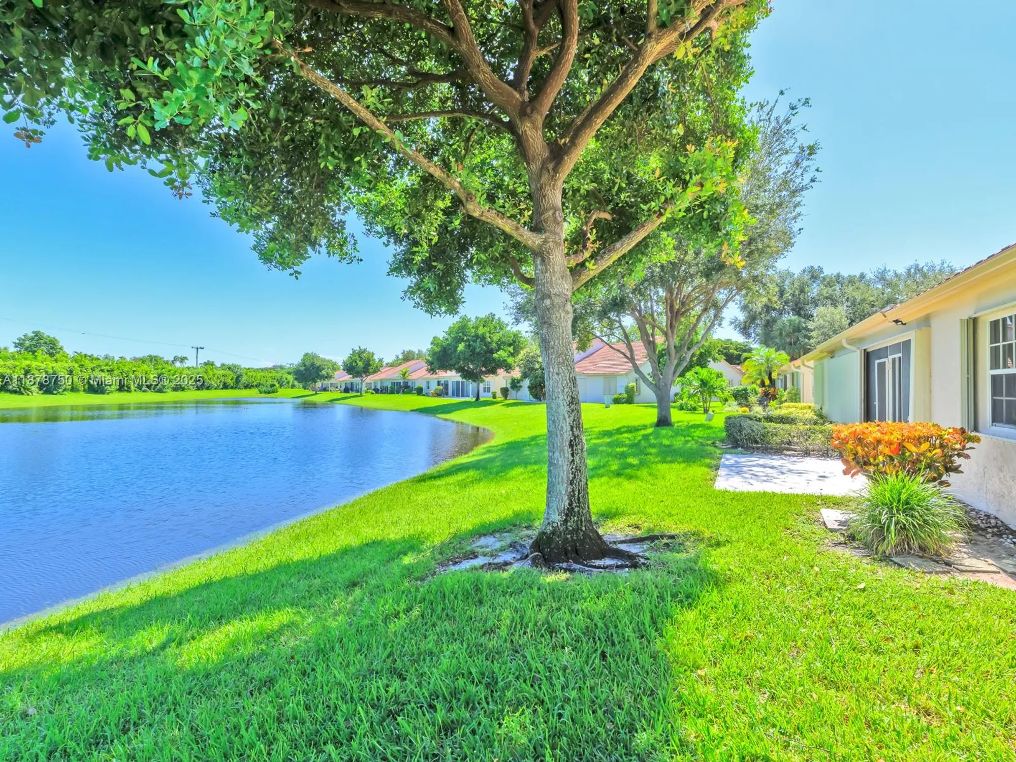 Property Slideshow image 46 of 65 | 7889 lake sands dr, Delray Beach, FL, 33446