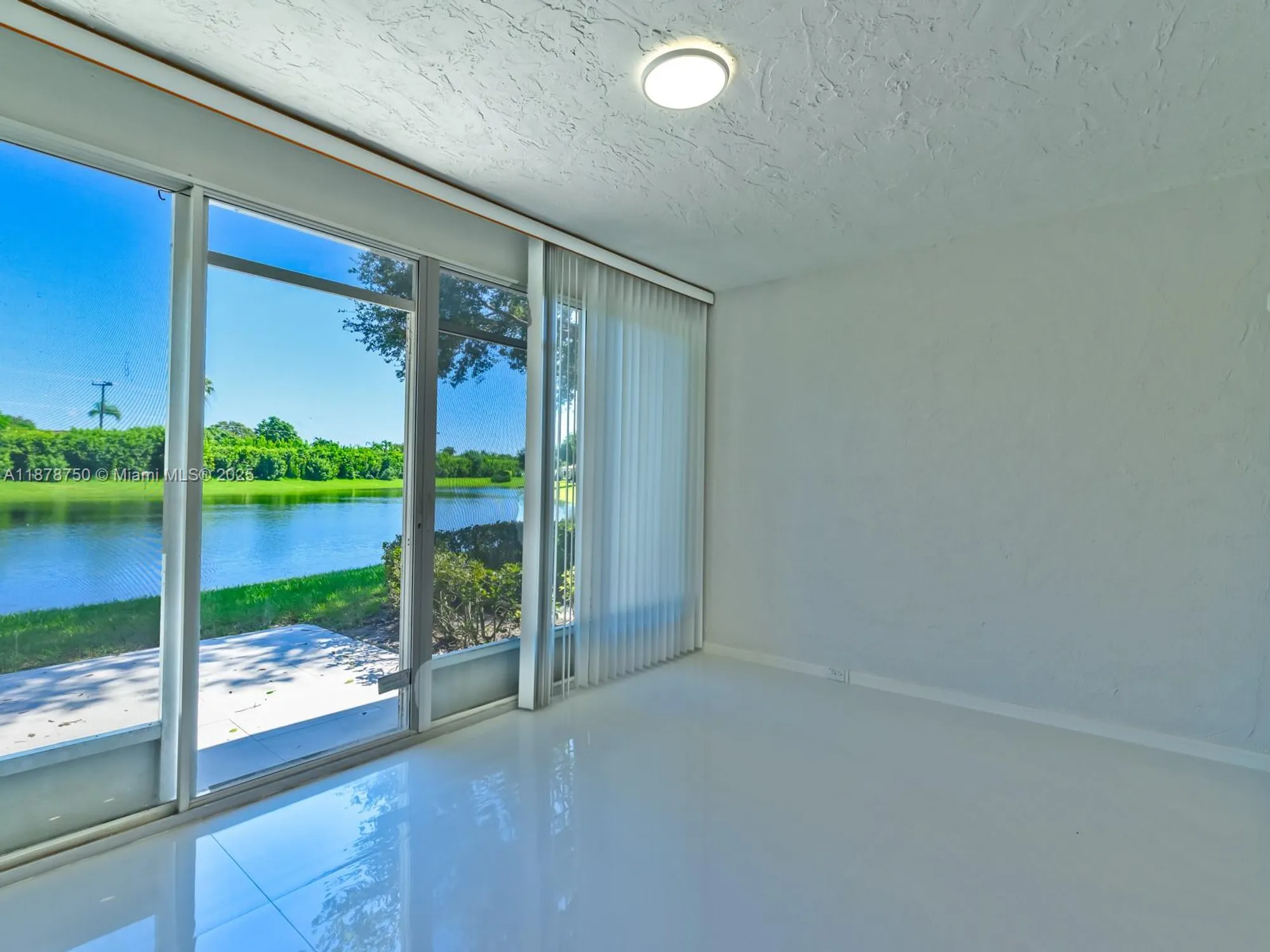 Property Slideshow image 40 of 65 | 7889 lake sands dr, Delray Beach, FL, 33446