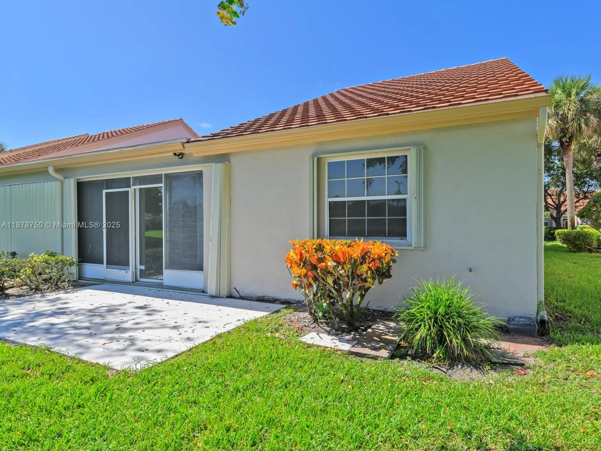 Property Slideshow image 43 of 65 | 7889 lake sands dr, Delray Beach, FL, 33446