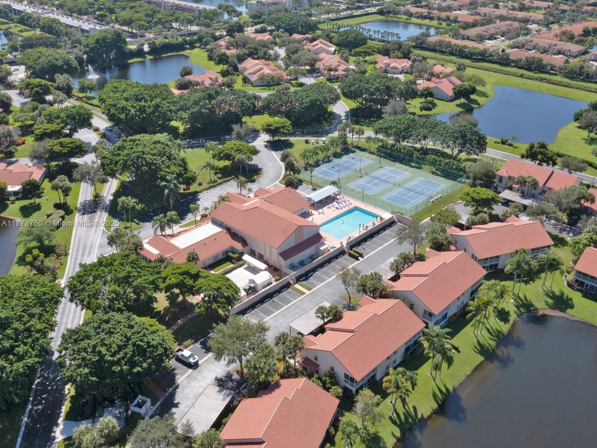 Property Slideshow image 50 of 65 | 7889 lake sands dr, Delray Beach, FL, 33446