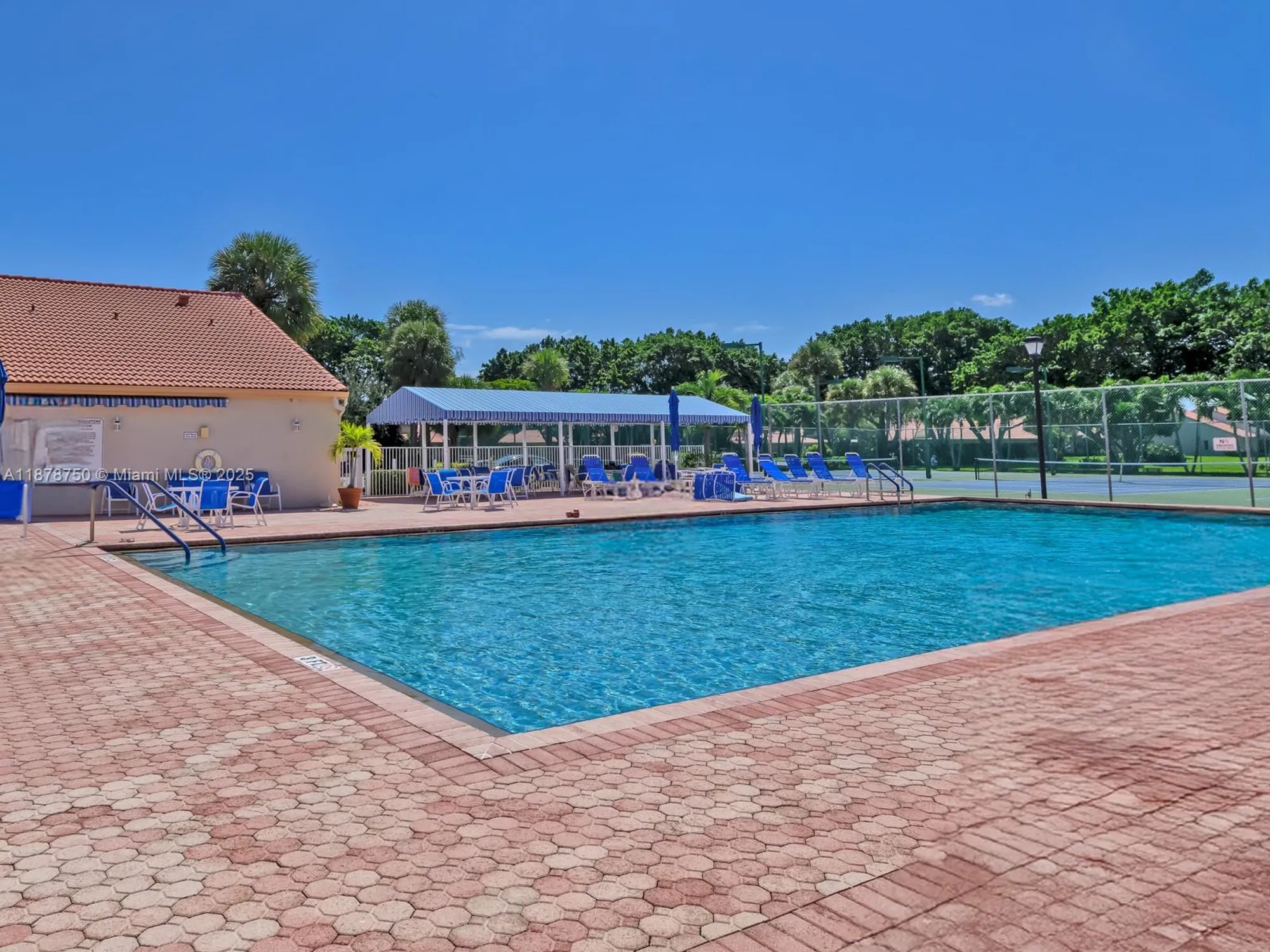 Property Slideshow image 53 of 65 | 7889 lake sands dr, Delray Beach, FL, 33446