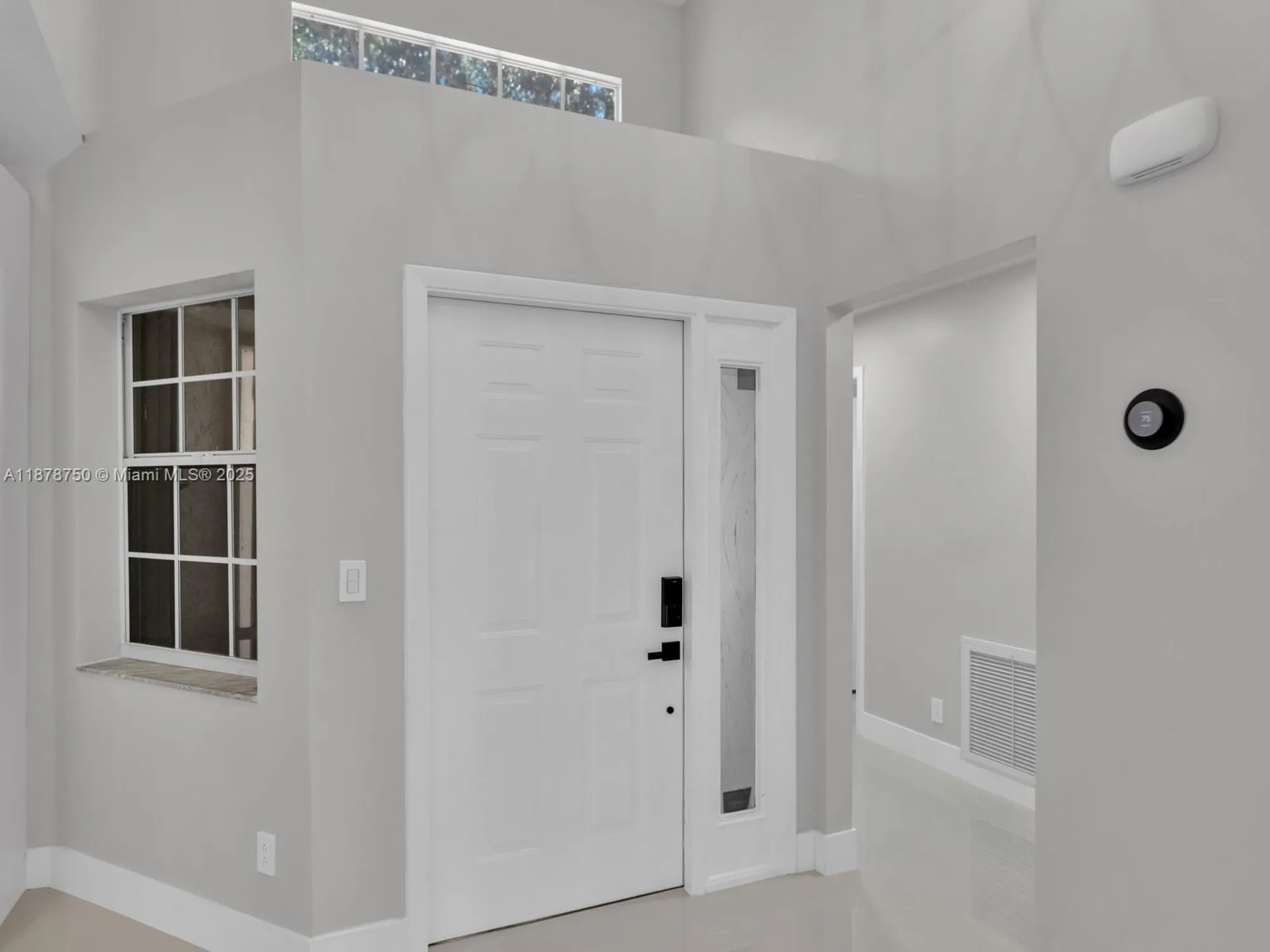 Property Slideshow image 9 of 65 | 7889 lake sands dr, Delray Beach, FL, 33446