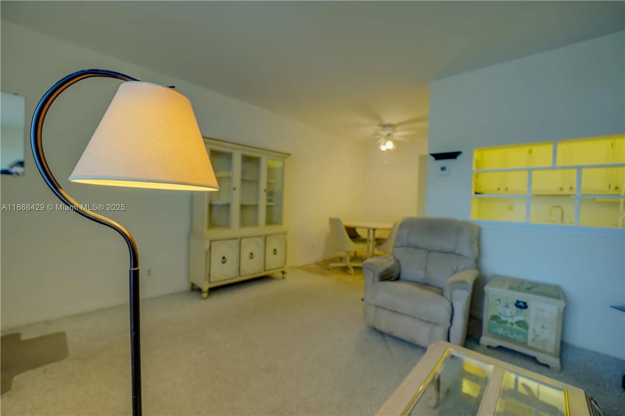 Property Slideshow image 21 of 28 | 3280 cynthia ln apt 205, Lake Worth, FL, 33461