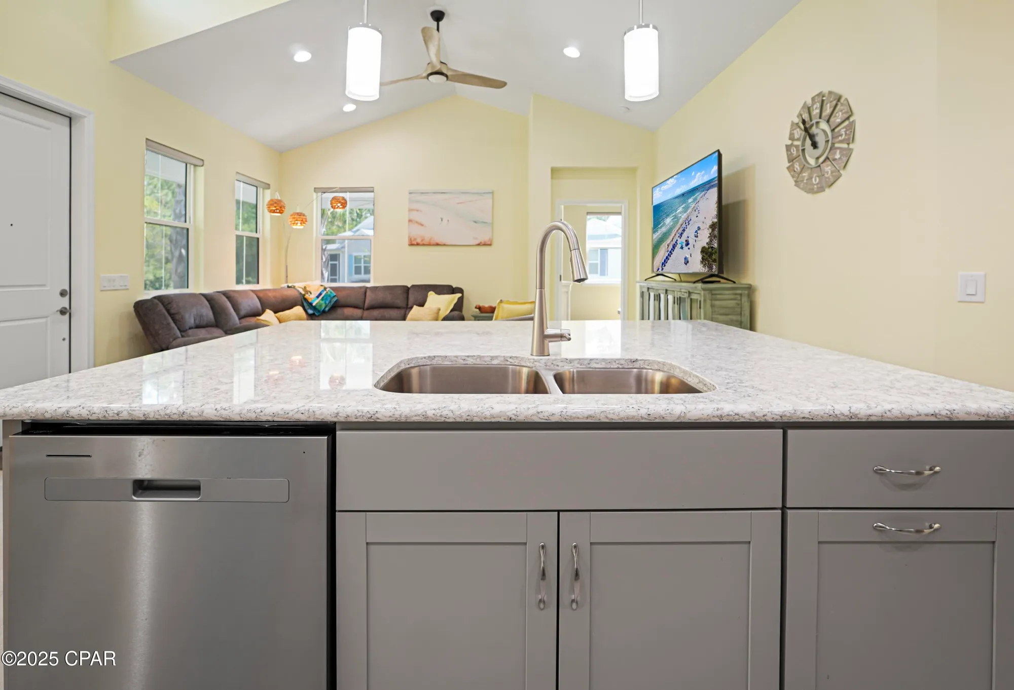 Property Slideshow image 15 of 49 | 8463 dreams float ct, Panama City Beach, FL, 32413