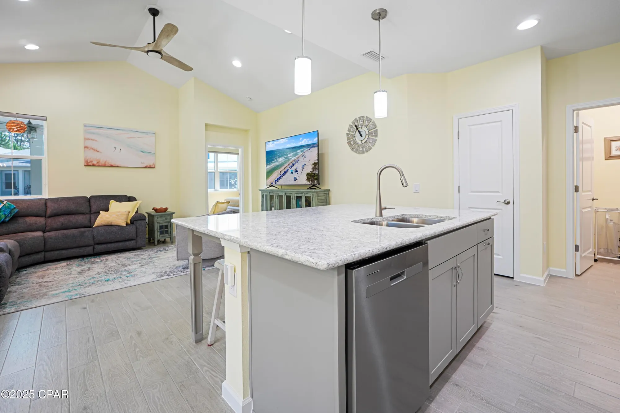Property Slideshow image 10 of 49 | 8463 dreams float ct, Panama City Beach, FL, 32413