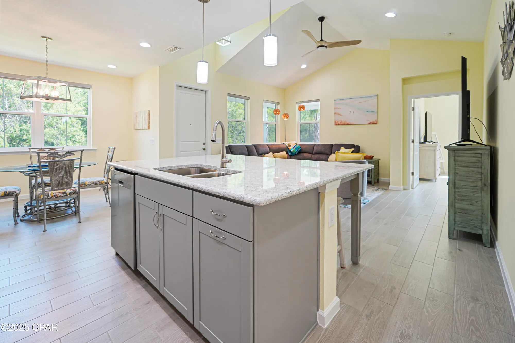 Property Slideshow image 13 of 49 | 8463 dreams float ct, Panama City Beach, FL, 32413