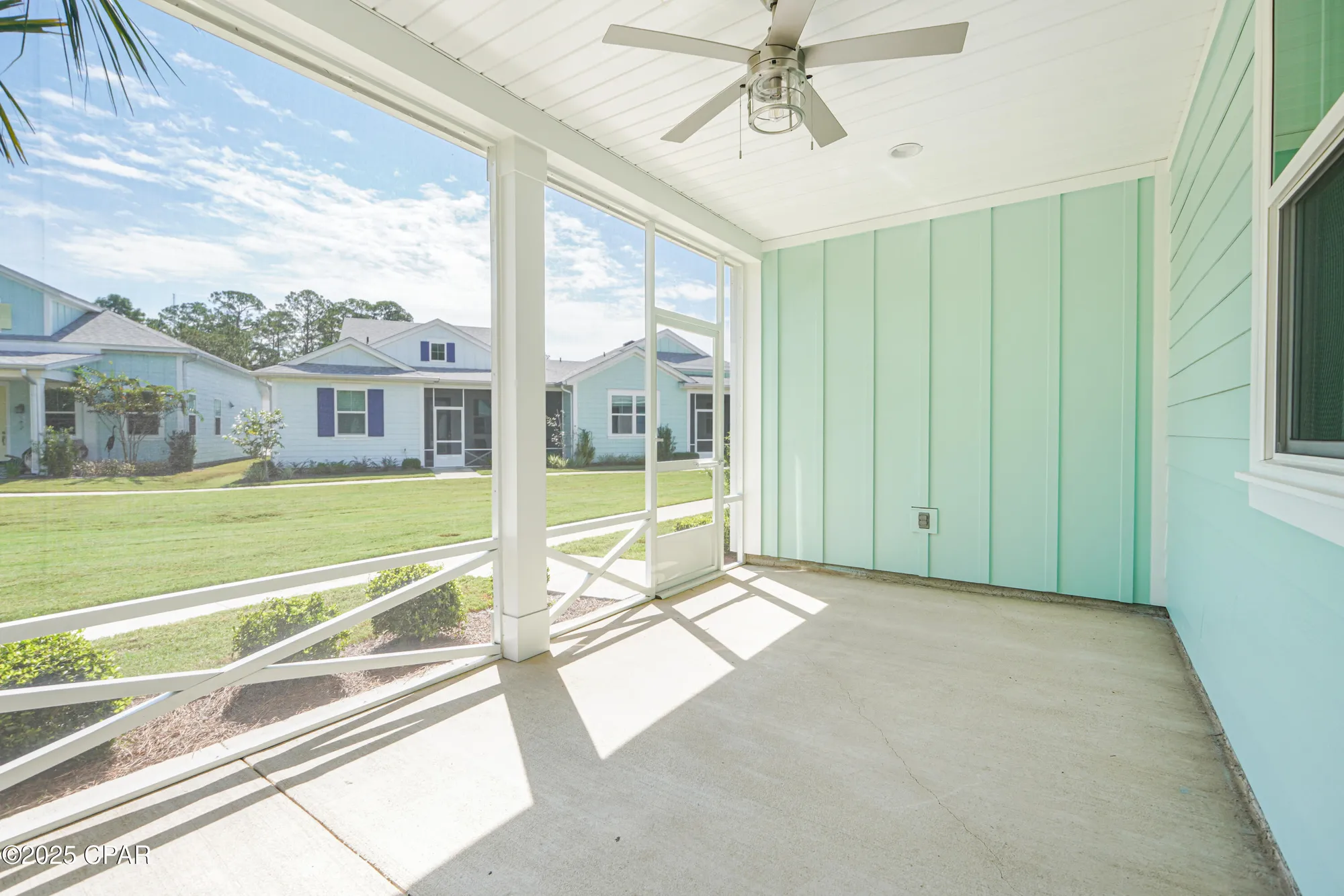 Property Slideshow image 37 of 49 | 8463 dreams float ct, Panama City Beach, FL, 32413