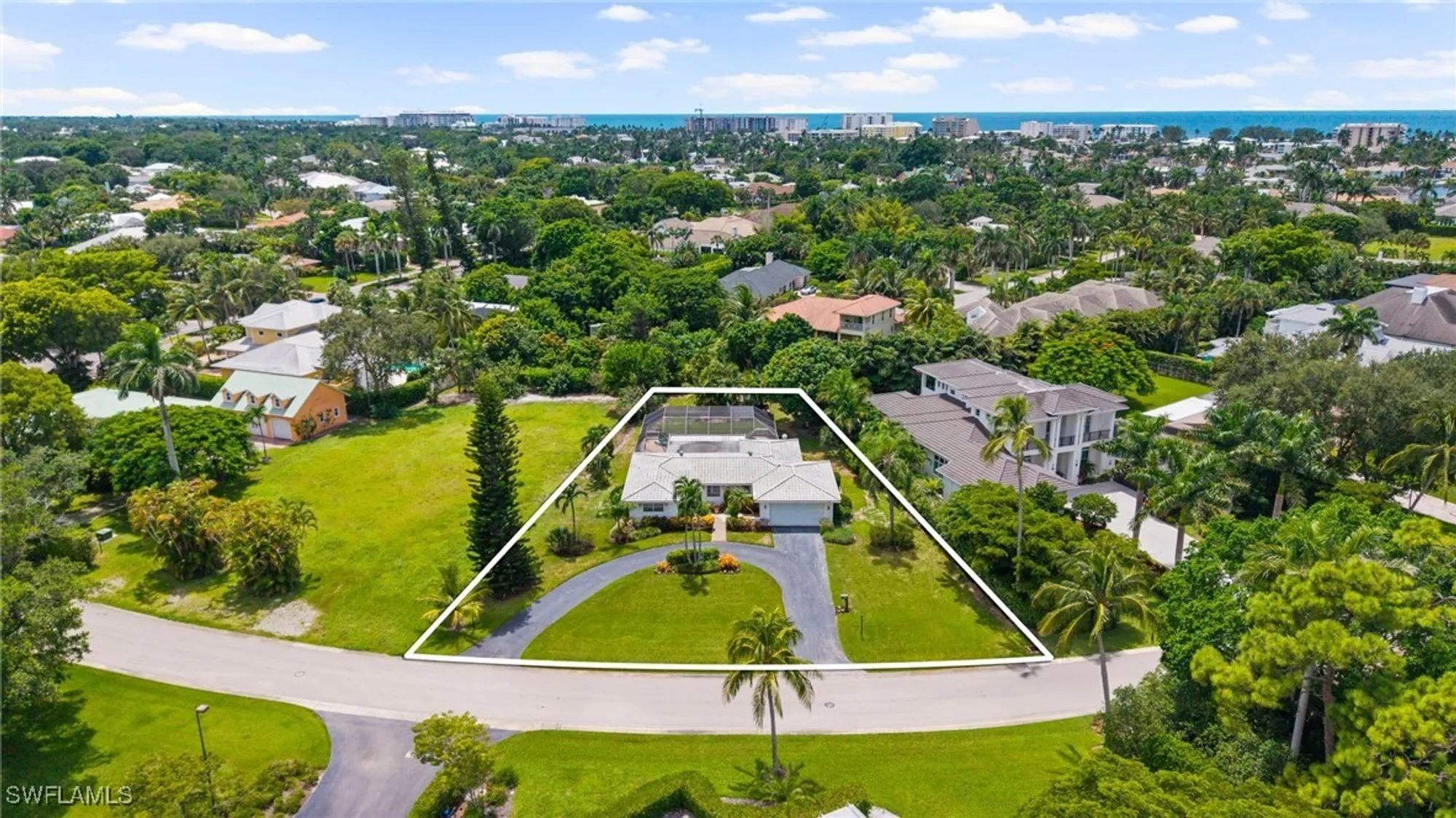 Property Slideshow image 1 of 12 | 700 bow line dr, Naples, FL, 34103