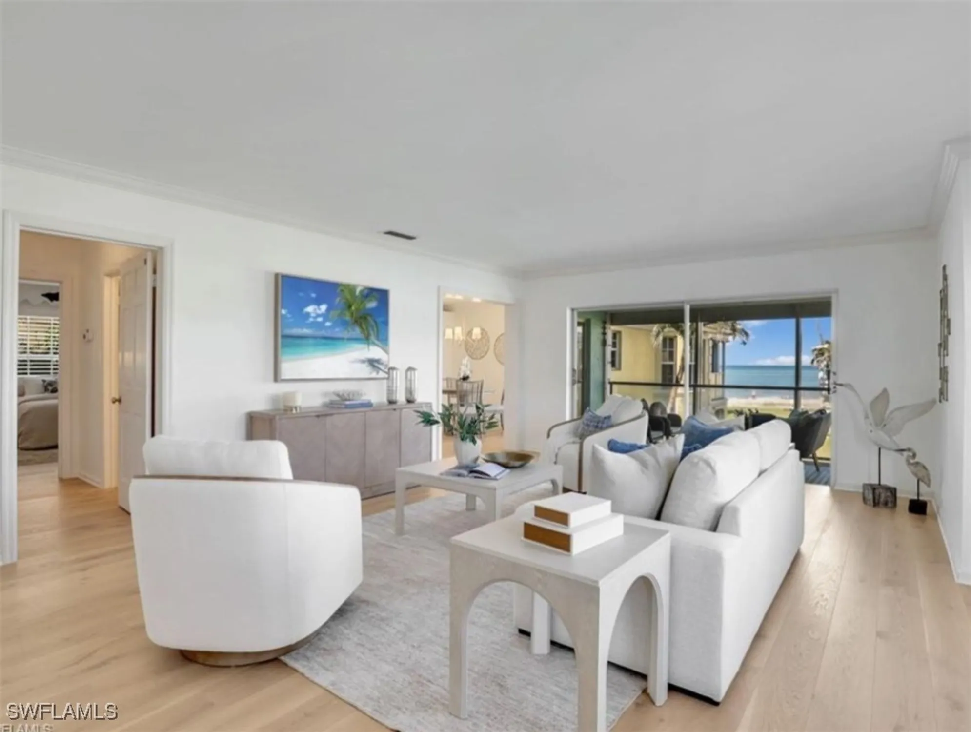 Property Slideshow image 18 of 40 | 2601 gulf shore blvd 34, Naples, FL, 34103