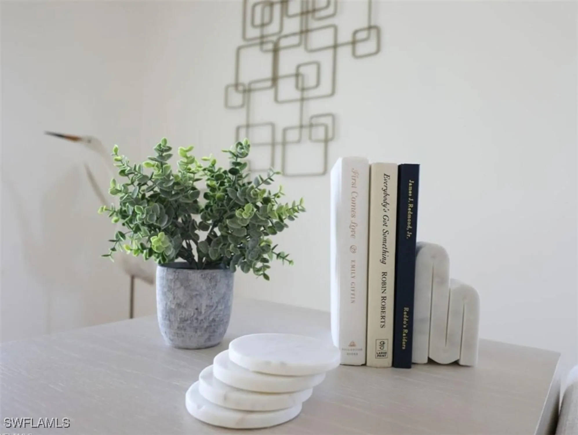 Property Slideshow image 24 of 40 | 2601 gulf shore blvd 34, Naples, FL, 34103