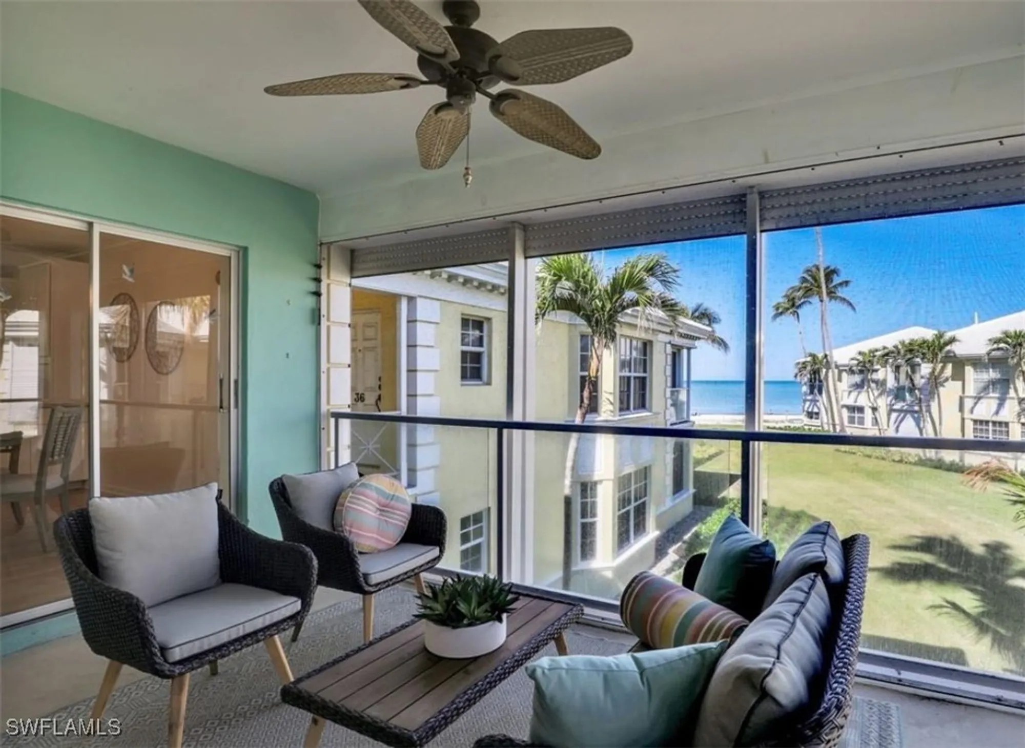 Property Slideshow image 3 of 40 | 2601 gulf shore blvd 34, Naples, FL, 34103