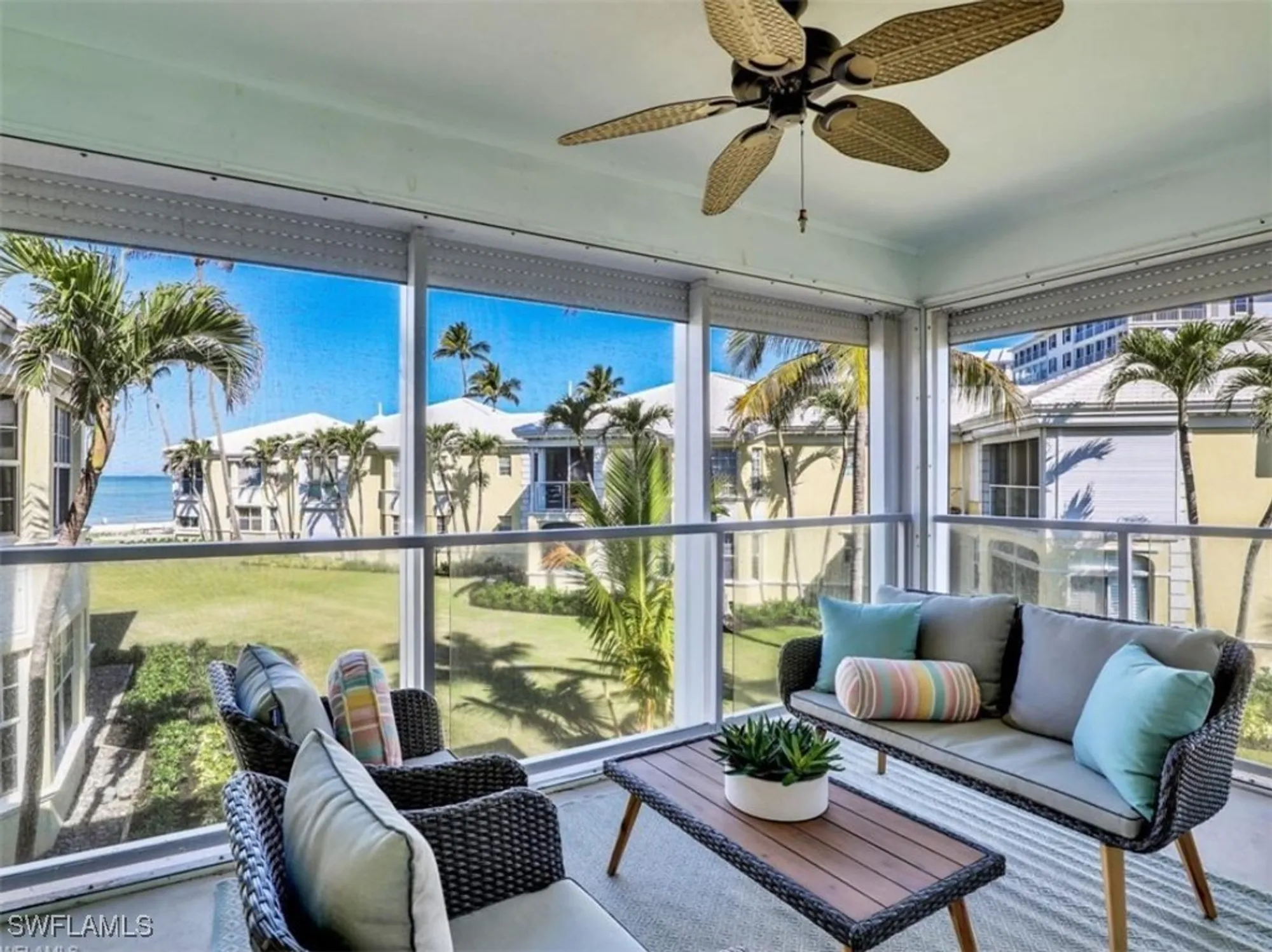 Property Slideshow image 30 of 40 | 2601 gulf shore blvd 34, Naples, FL, 34103