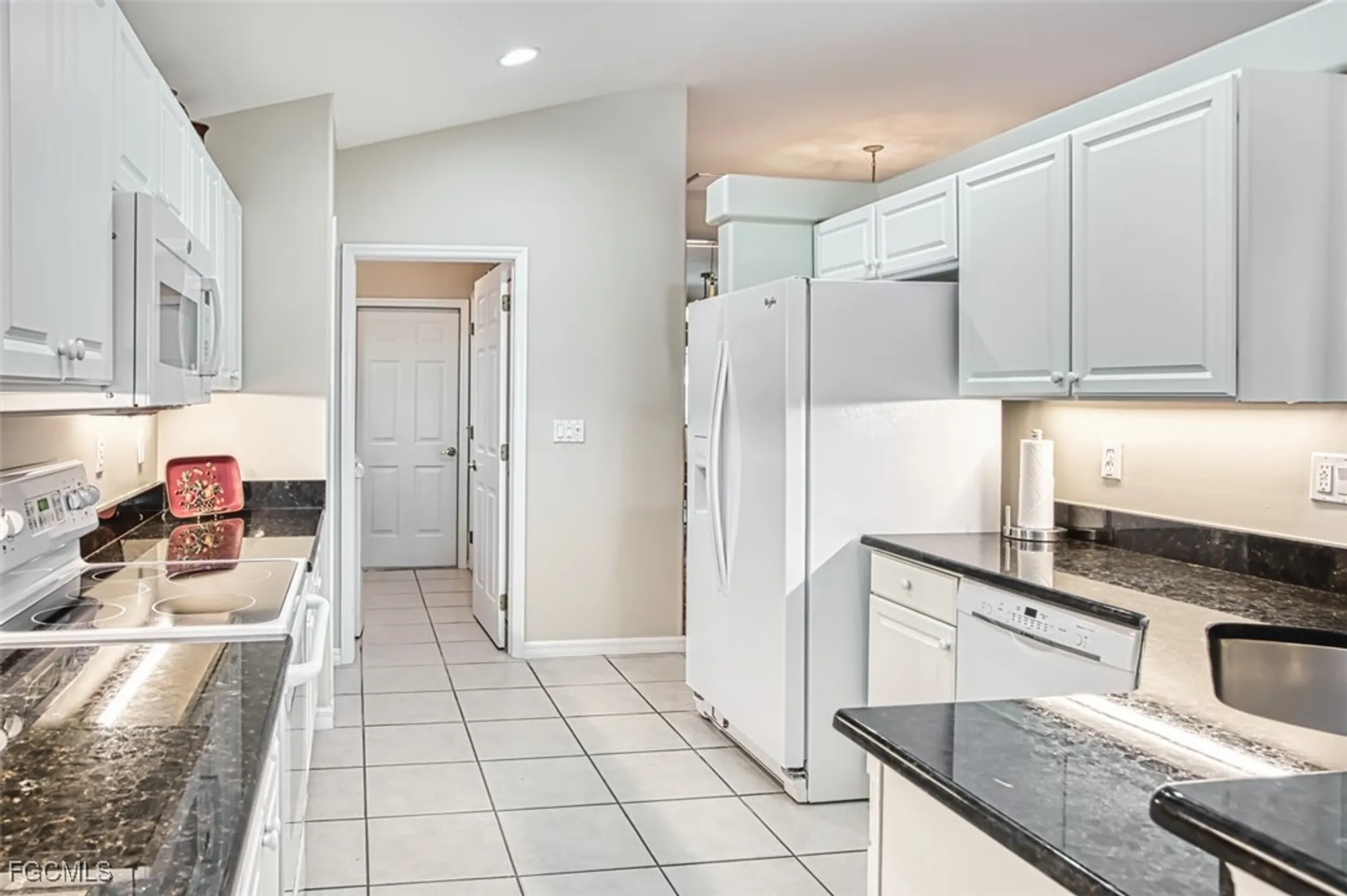 Property Slideshow image 15 of 50 | 9211 independence way, Fort Myers, FL, 33913