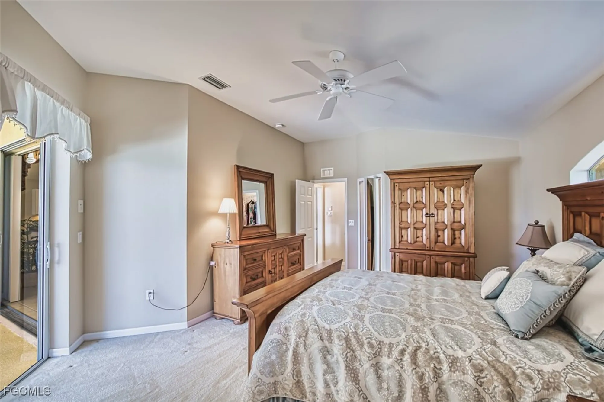 Property Slideshow image 31 of 50 | 9211 independence way, Fort Myers, FL, 33913