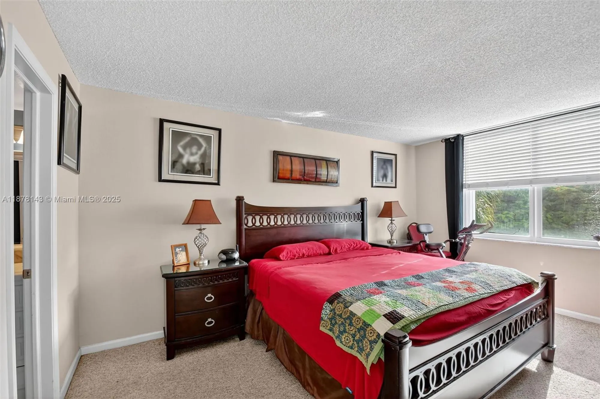 Property Slideshow image 15 of 52 | 2000 s federal hwy apt 304, Boynton Beach, FL, 33435