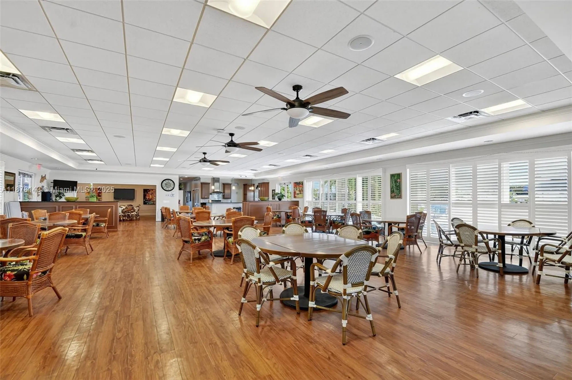 Property Slideshow image 24 of 52 | 2000 s federal hwy apt 304, Boynton Beach, FL, 33435