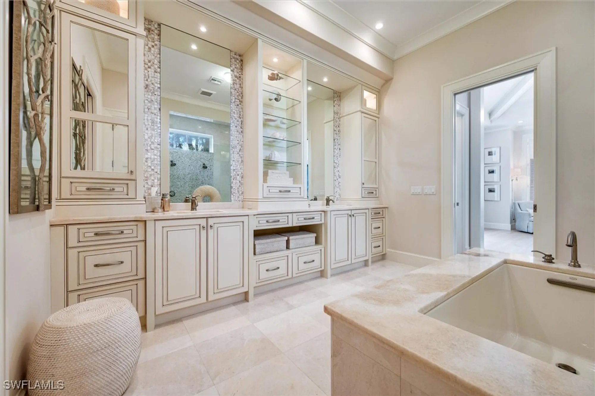 Property Slideshow image 27 of 45 | 2250 crayton rd, Naples, FL, 34103