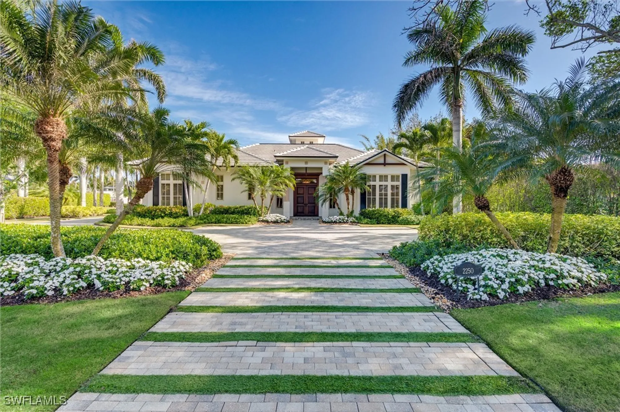 Property Slideshow image 44 of 45 | 2250 crayton rd, Naples, FL, 34103